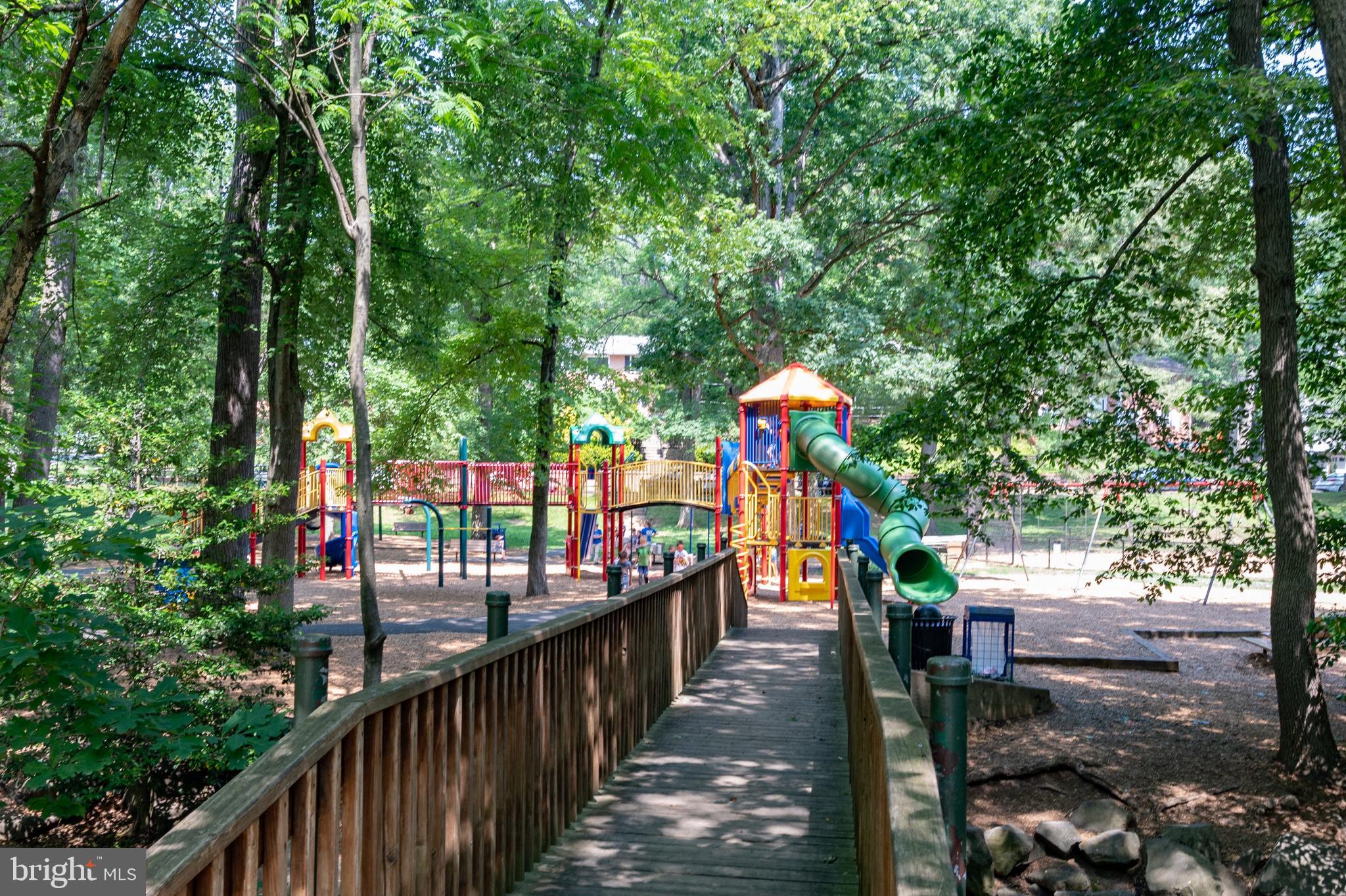 DOUGLAS PARK - Residential