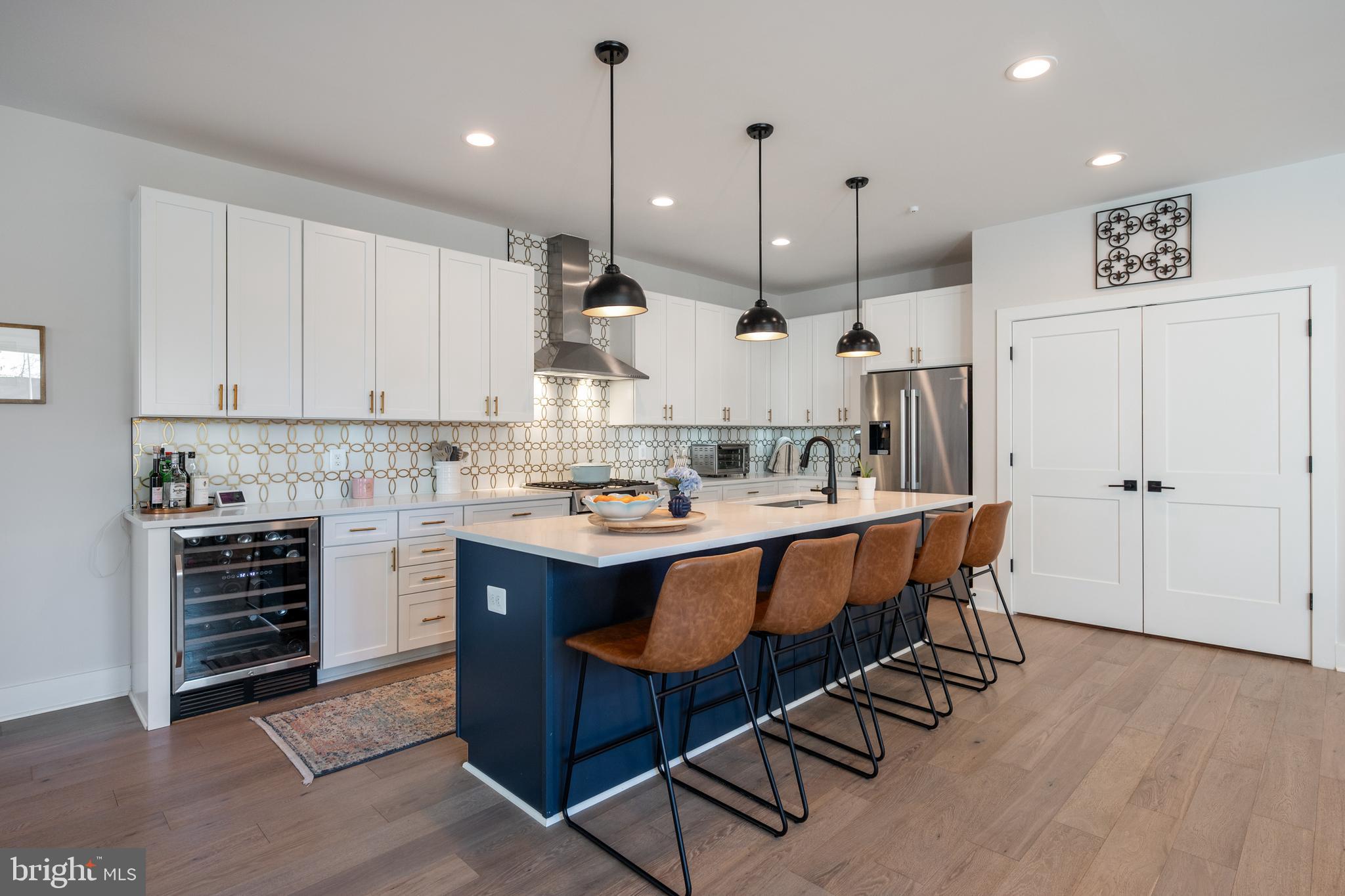 DOUGLAS PARK - Residential