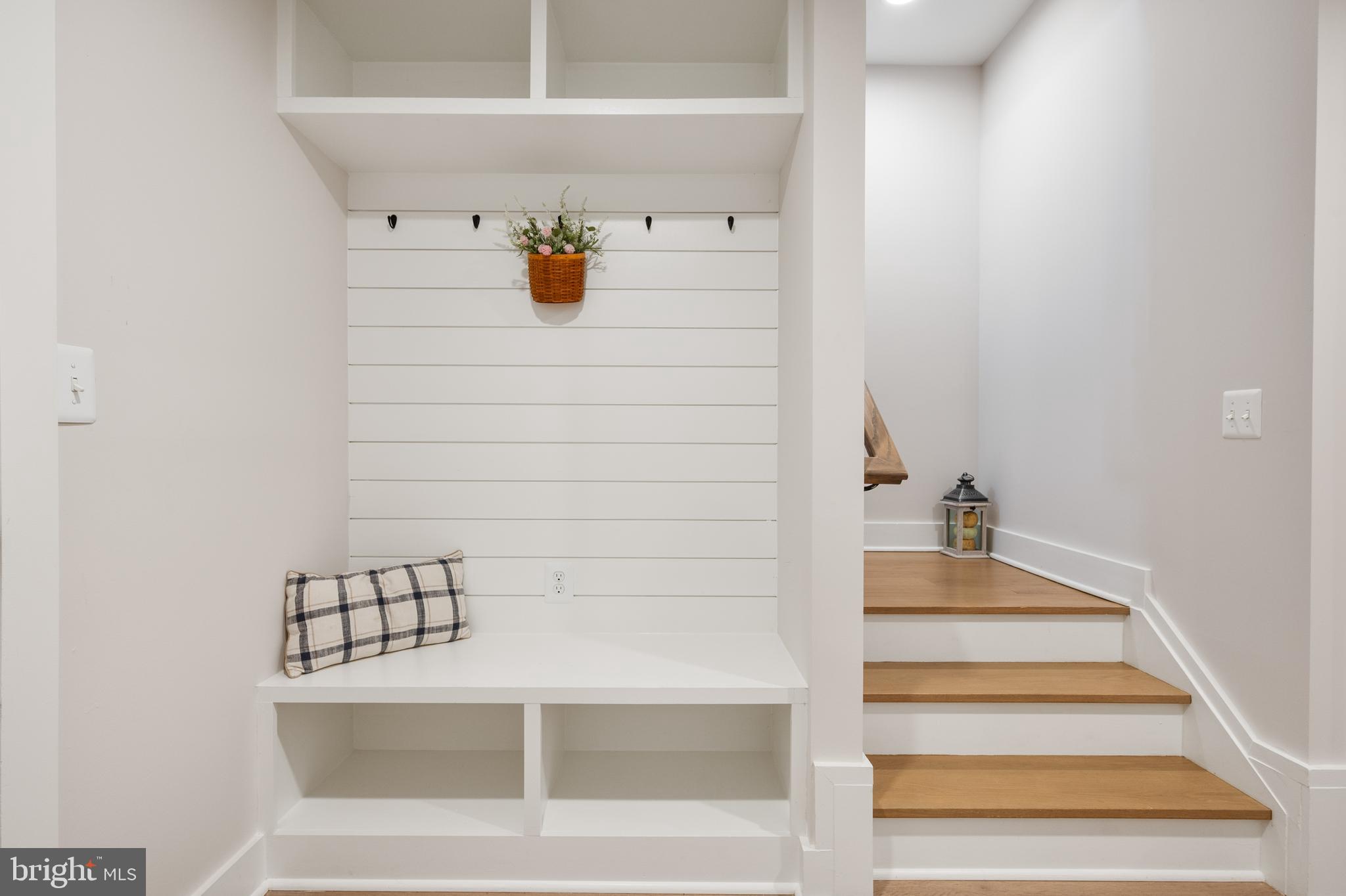 DOUGLAS PARK - Residential