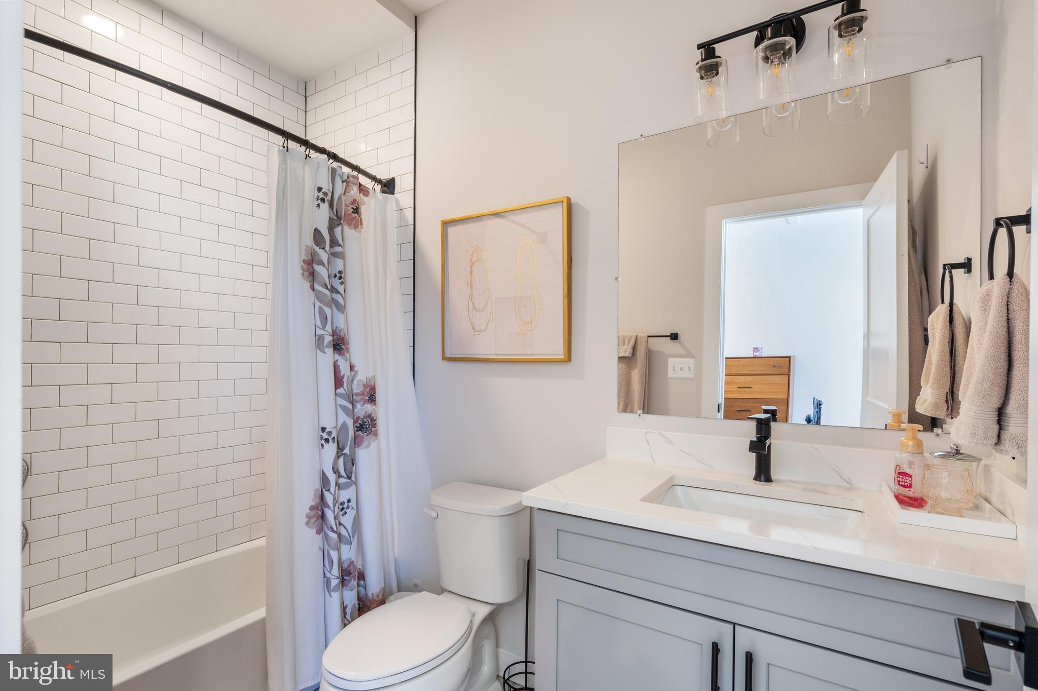 DOUGLAS PARK - Residential