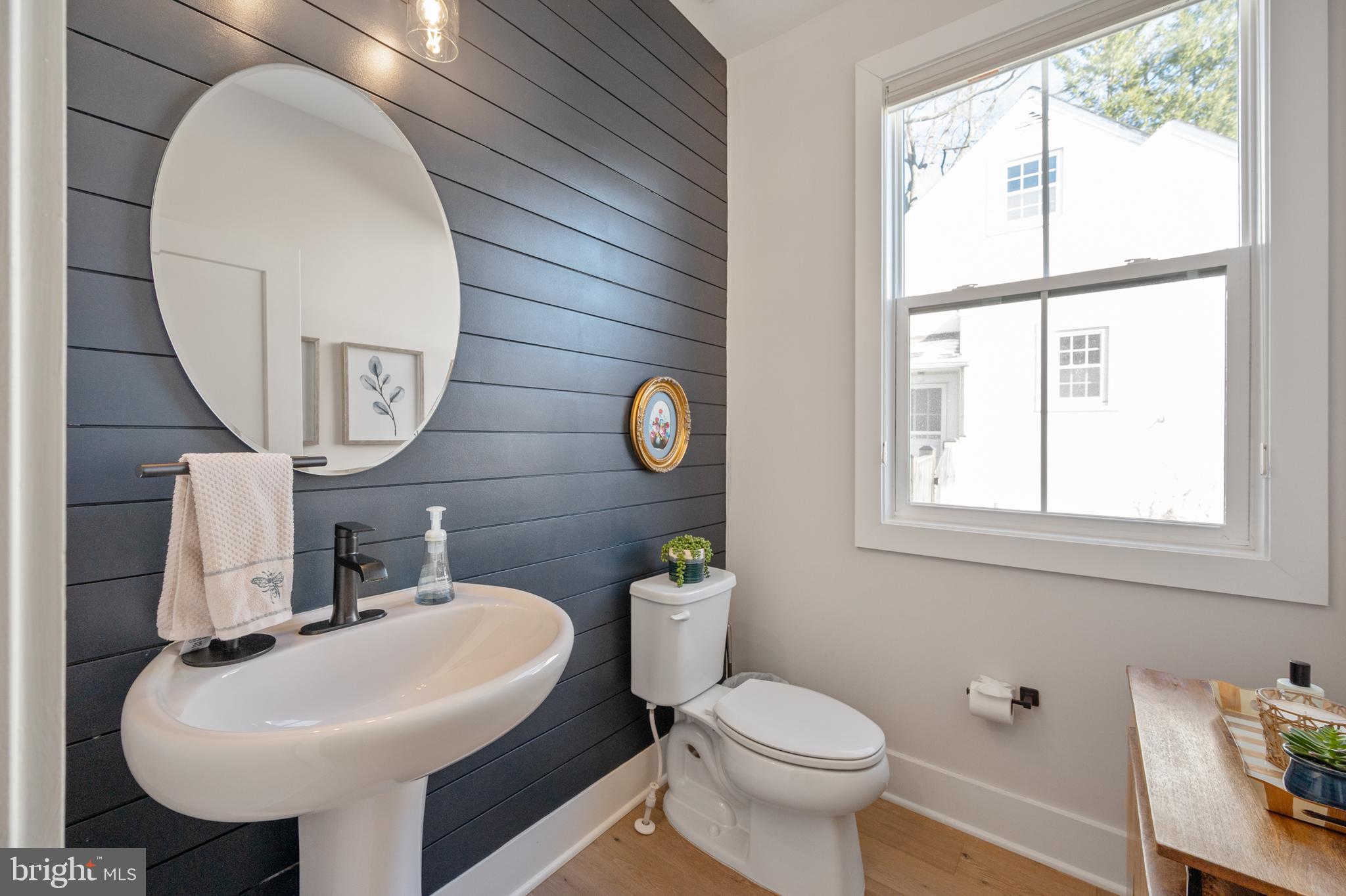 DOUGLAS PARK - Residential