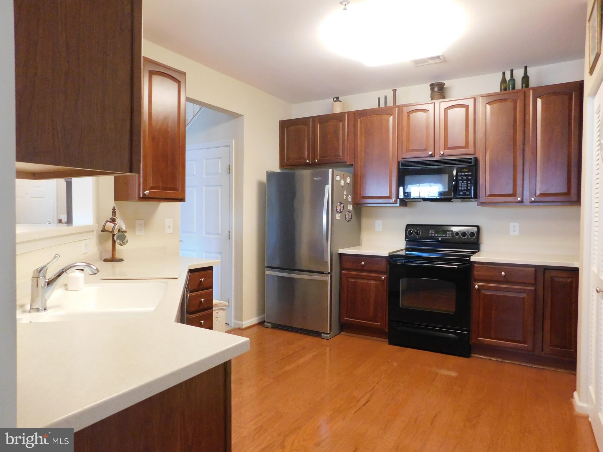 HEARTHSTONE AT VILLAGE SQUARE - Residential