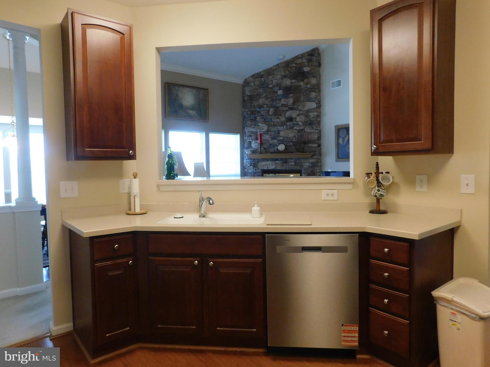 HEARTHSTONE AT VILLAGE SQUARE - Residential