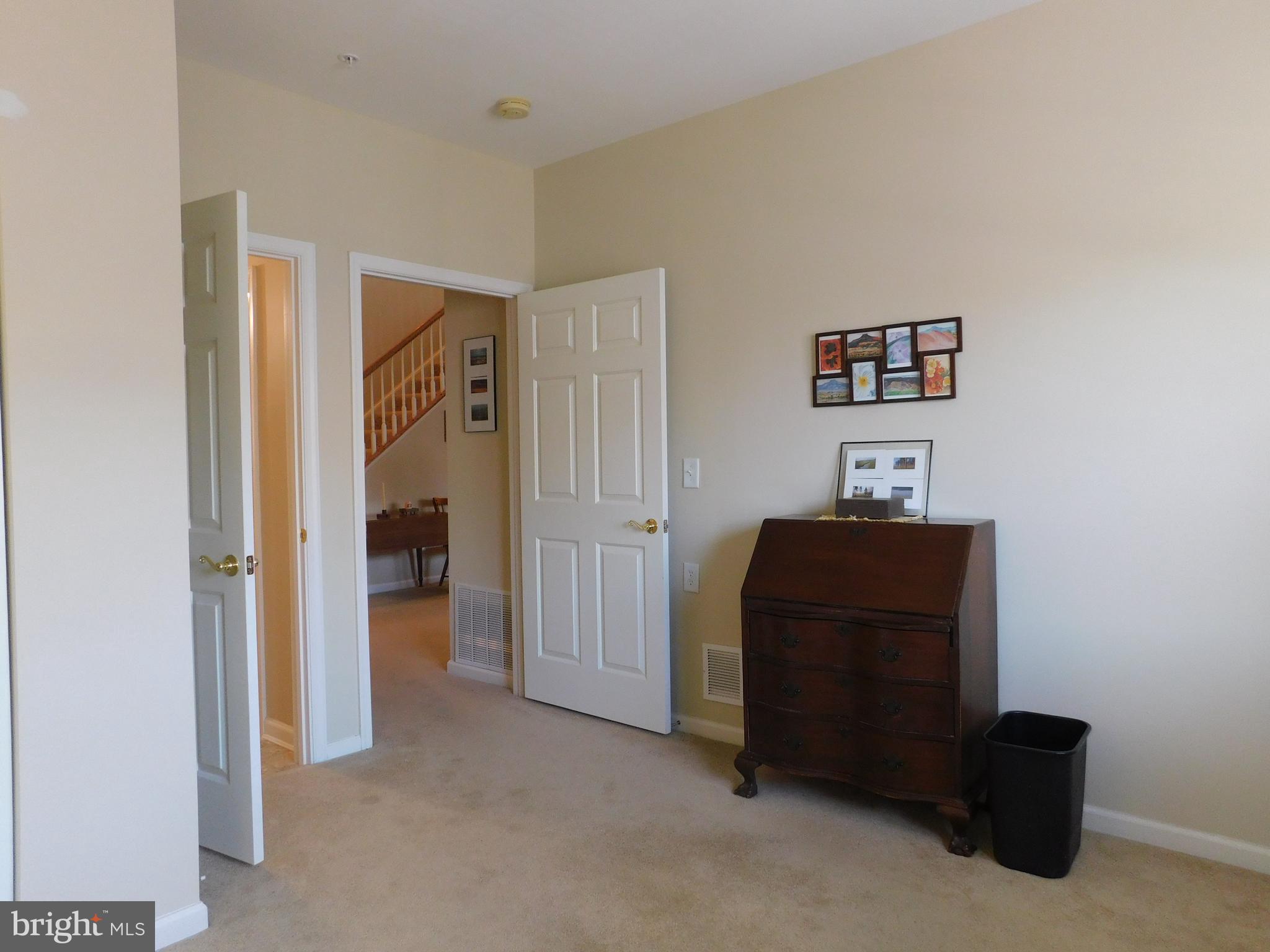 HEARTHSTONE AT VILLAGE SQUARE - Residential