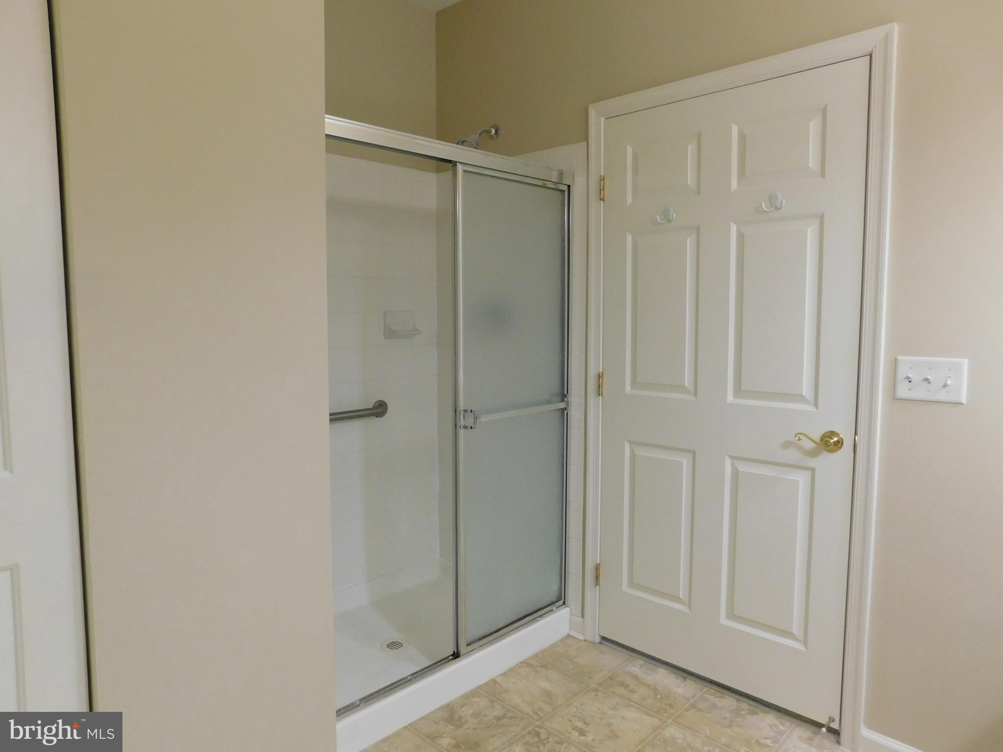 HEARTHSTONE AT VILLAGE SQUARE - Residential