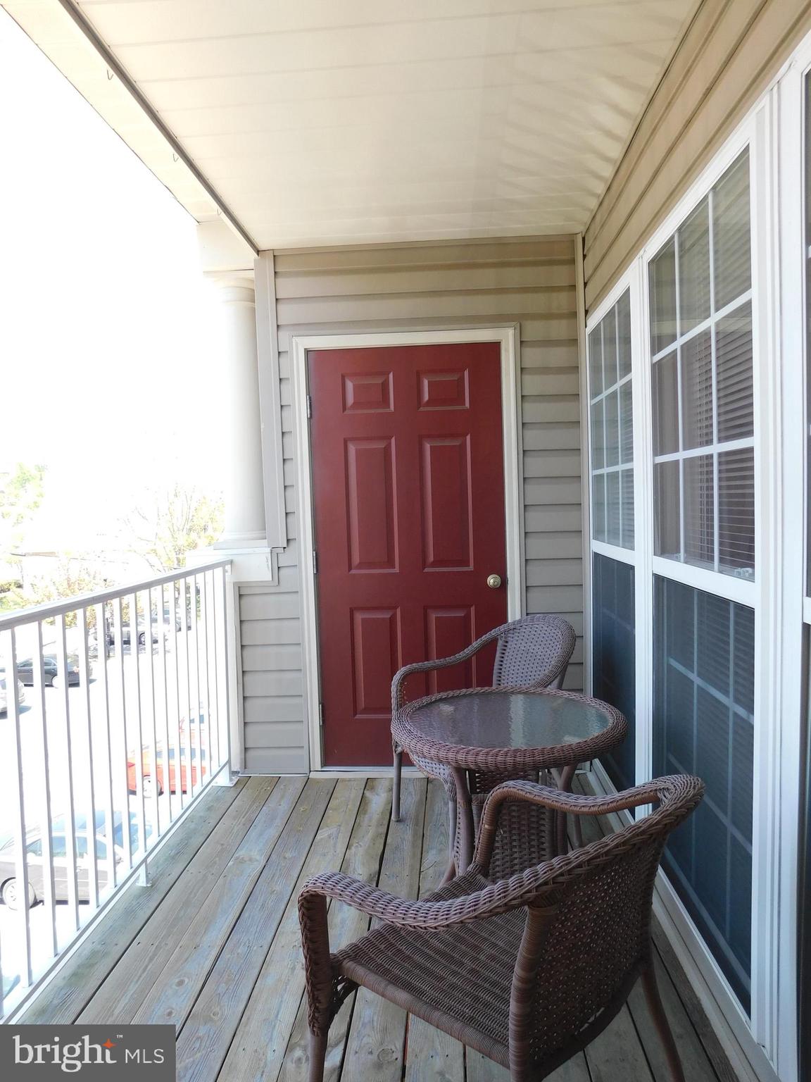 HEARTHSTONE AT VILLAGE SQUARE - Residential