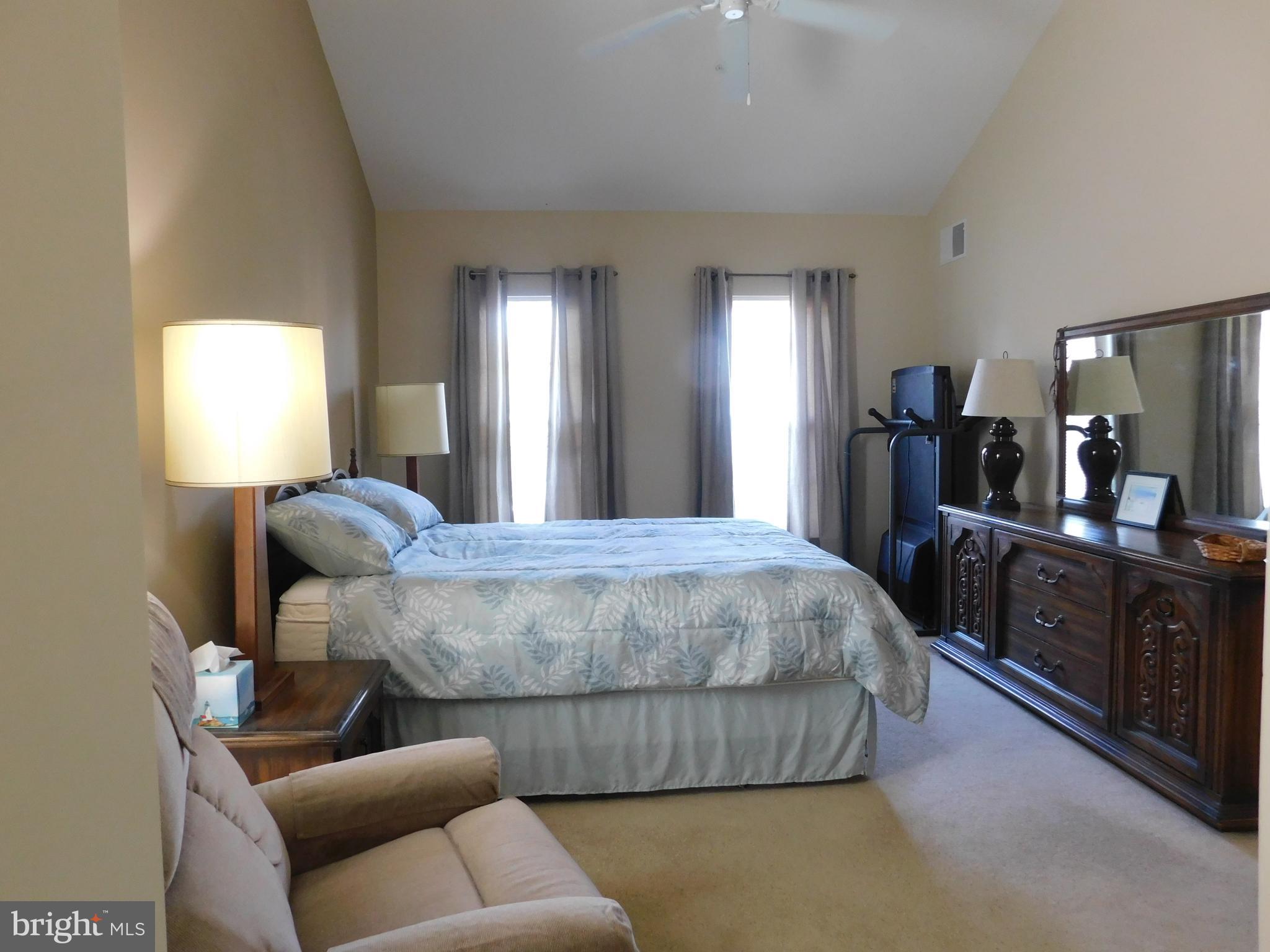 HEARTHSTONE AT VILLAGE SQUARE - Residential