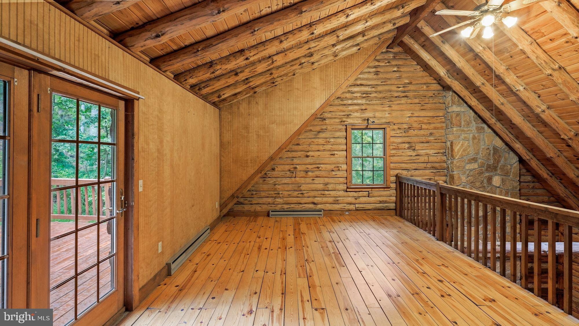 SLEEPY HOLLOW - Residential