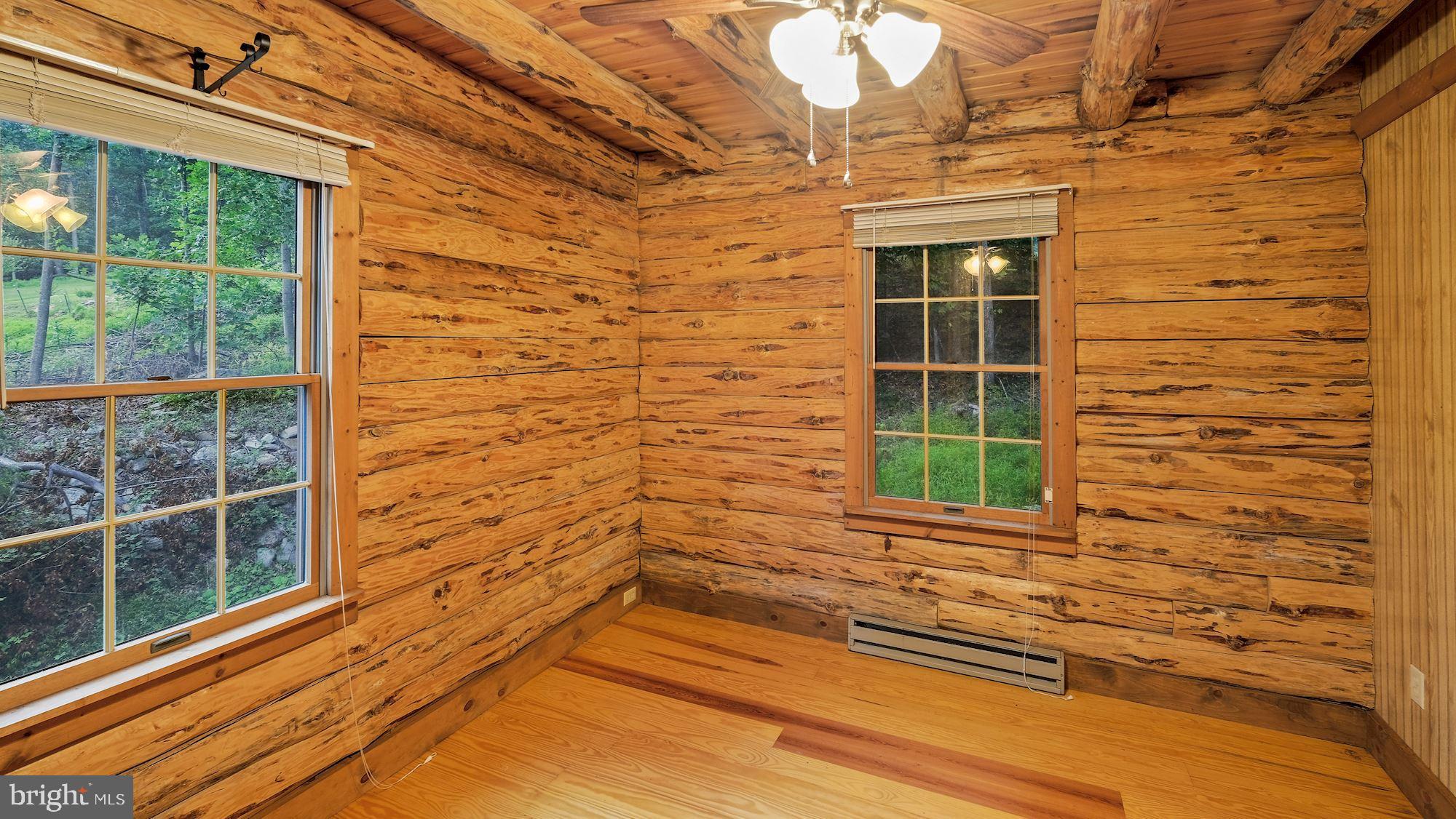 SLEEPY HOLLOW - Residential