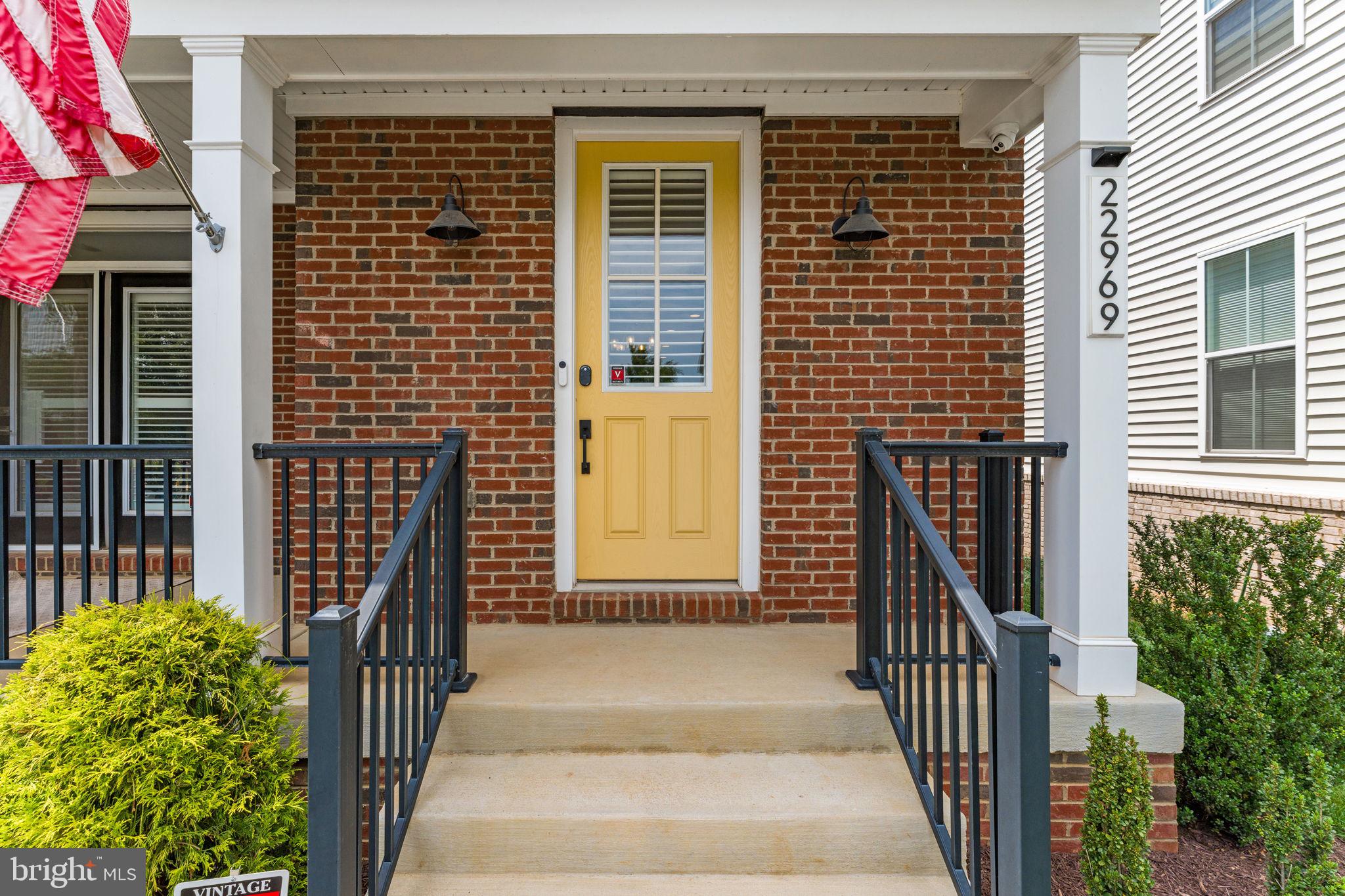 22969 AURORA VIEW