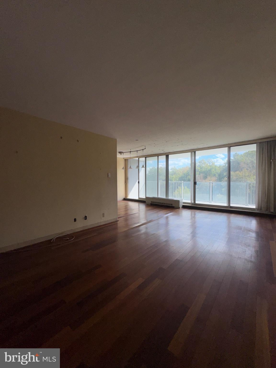 3900 FORD ROAD 9M