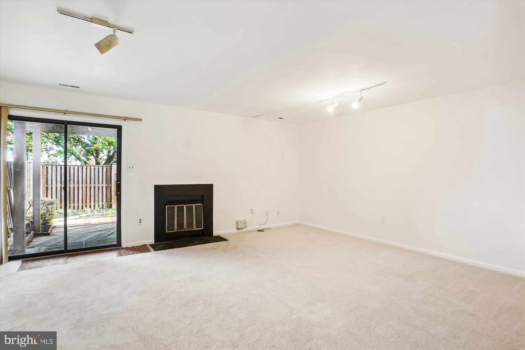 BRIGHTON EAST - Residential