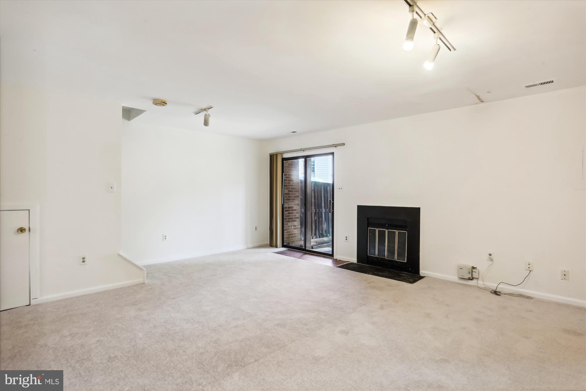 BRIGHTON EAST - Residential