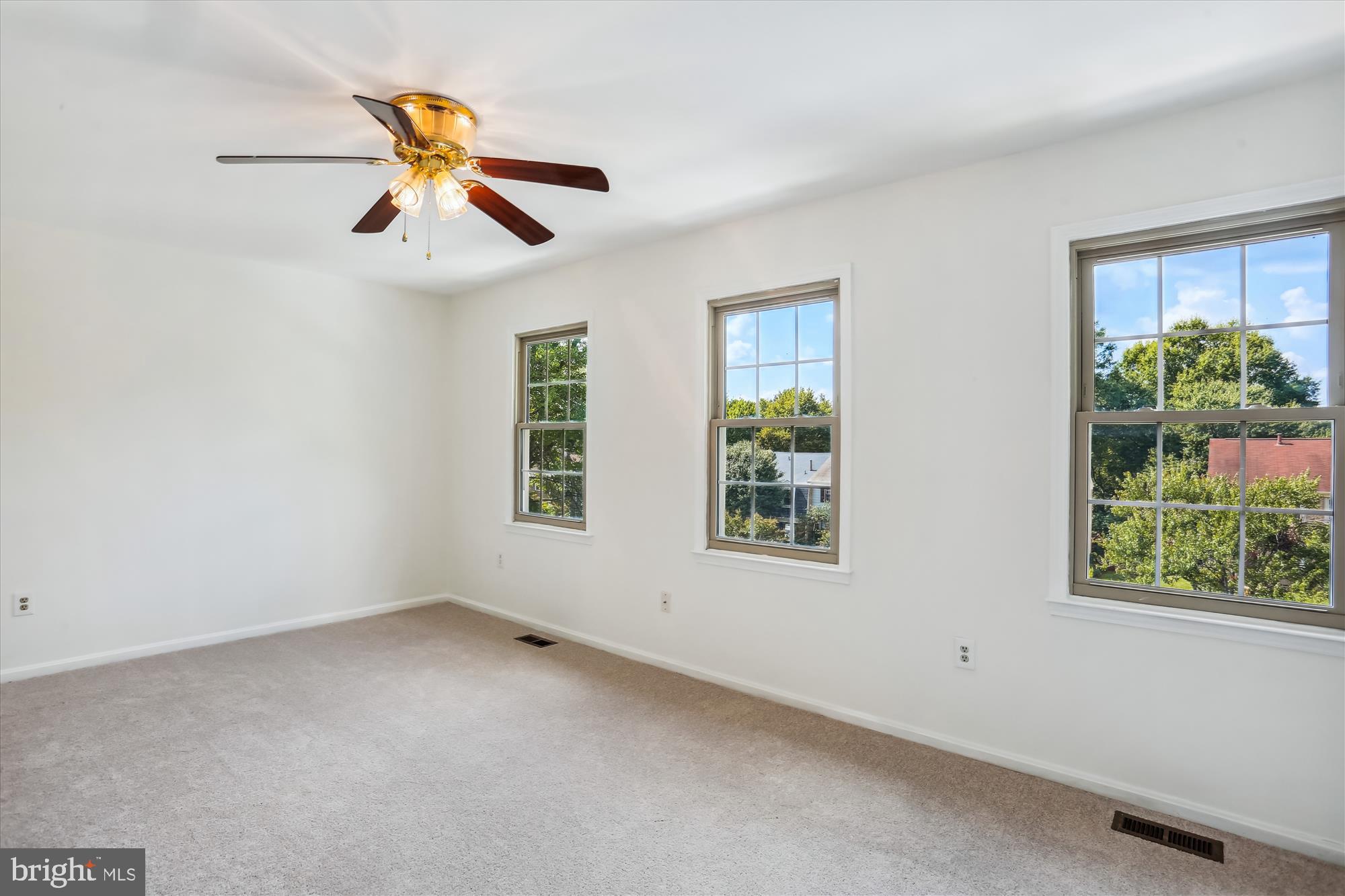 BRIGHTON EAST - Residential