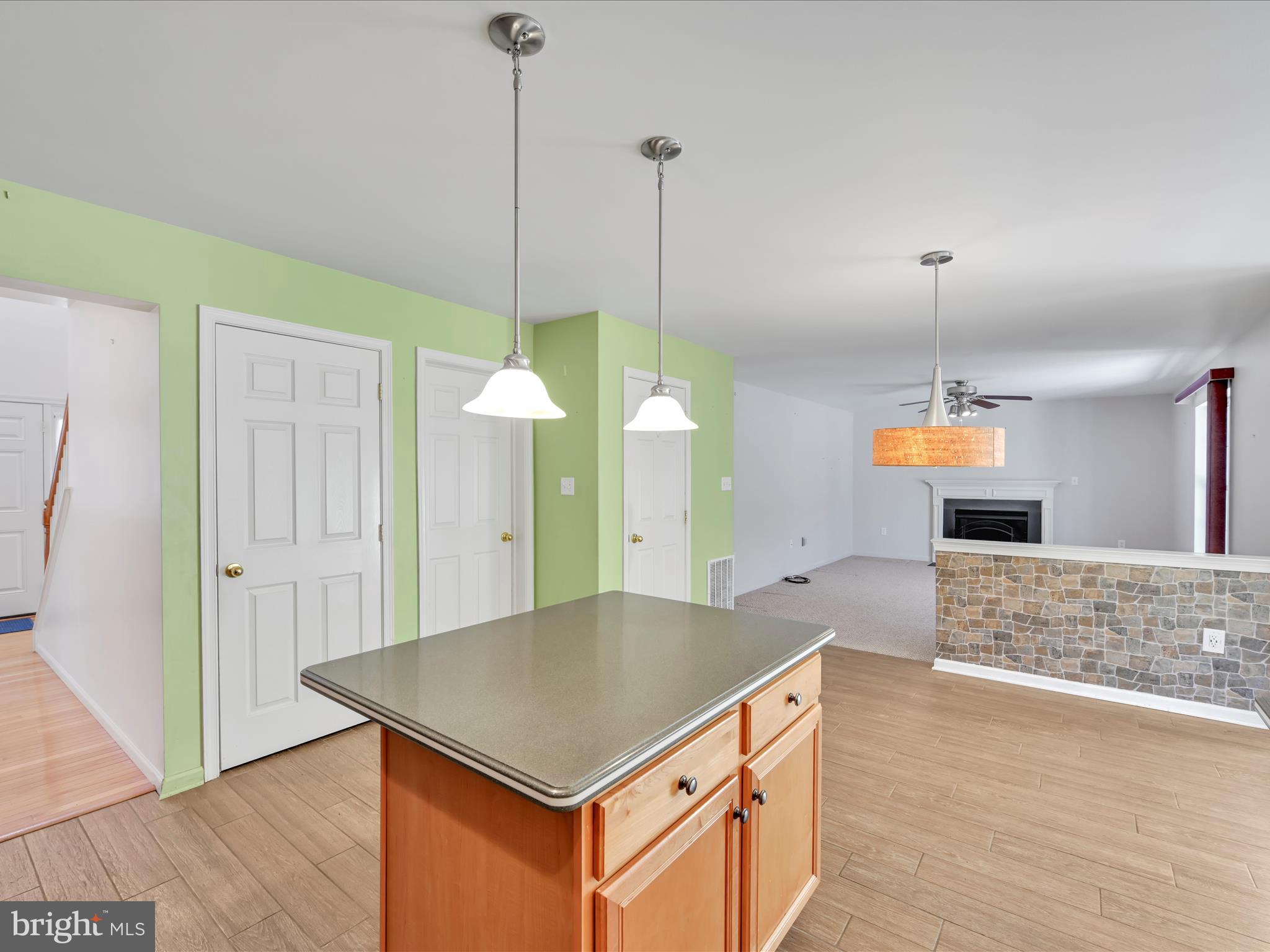 PINE RIDGE VILLAGE - Residential