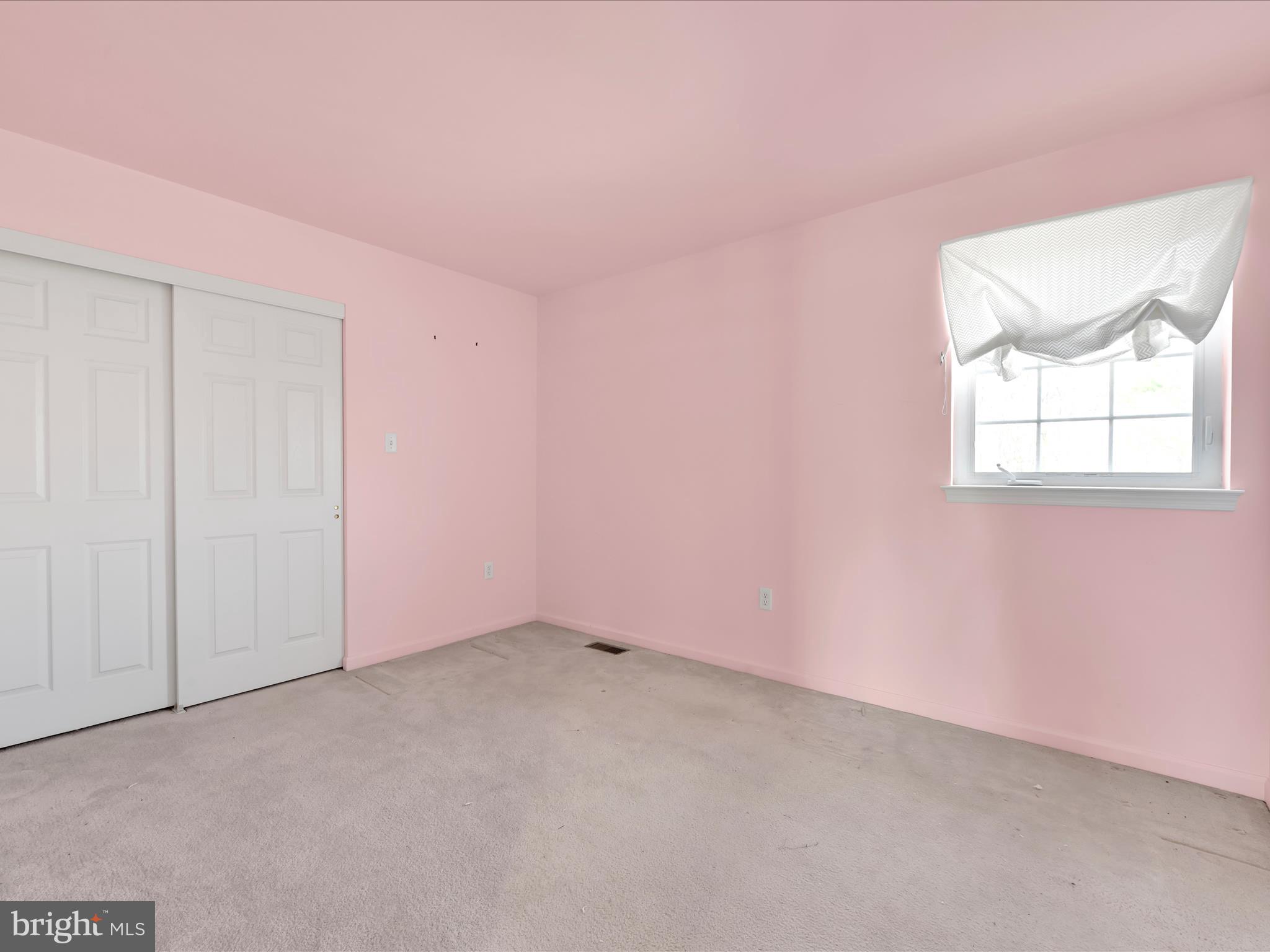 PINE RIDGE VILLAGE - Residential