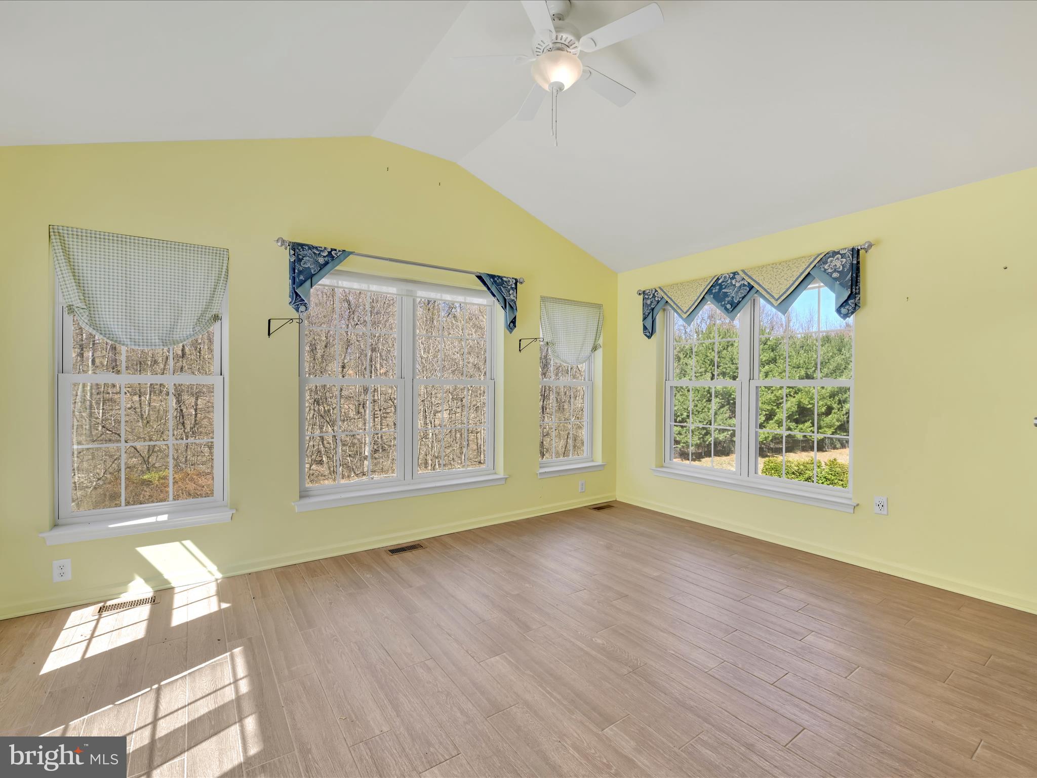 PINE RIDGE VILLAGE - Residential