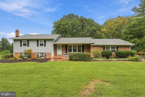 Photo of 19452 Hickory Drive, CULPEPER, VA 22701 (MLS # VACU2014784)