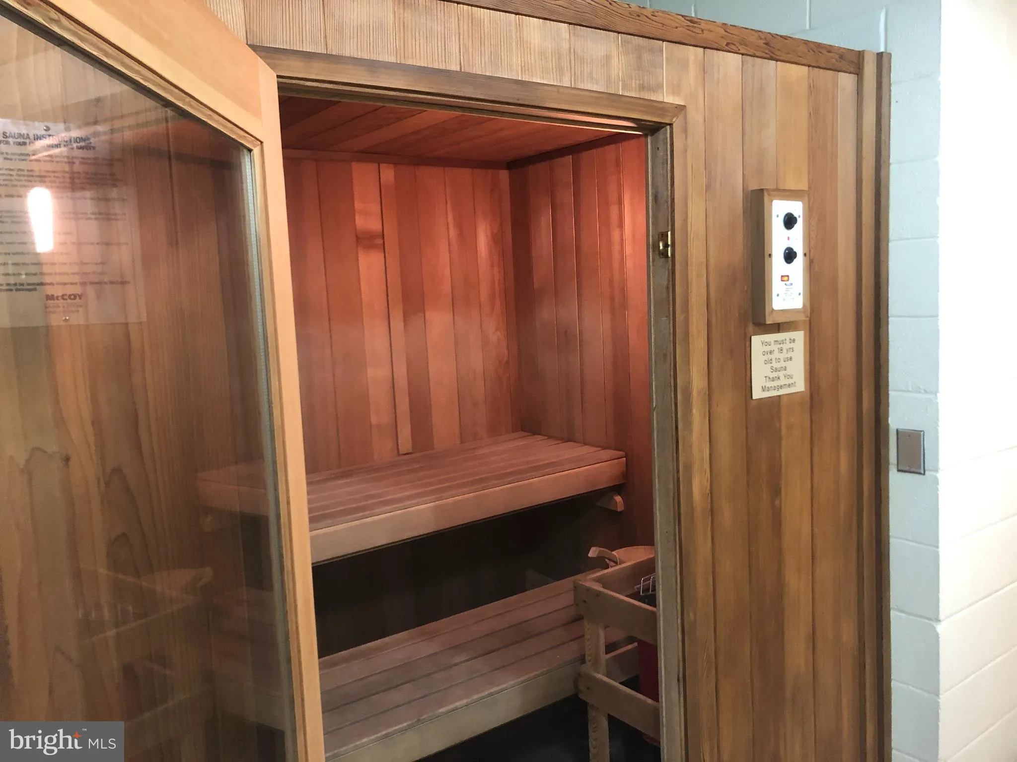 Ocean City, Maryland 21842, United States, 3 Bedrooms Bedrooms, ,2 BathroomsBathrooms,Residential,Contingent,42499