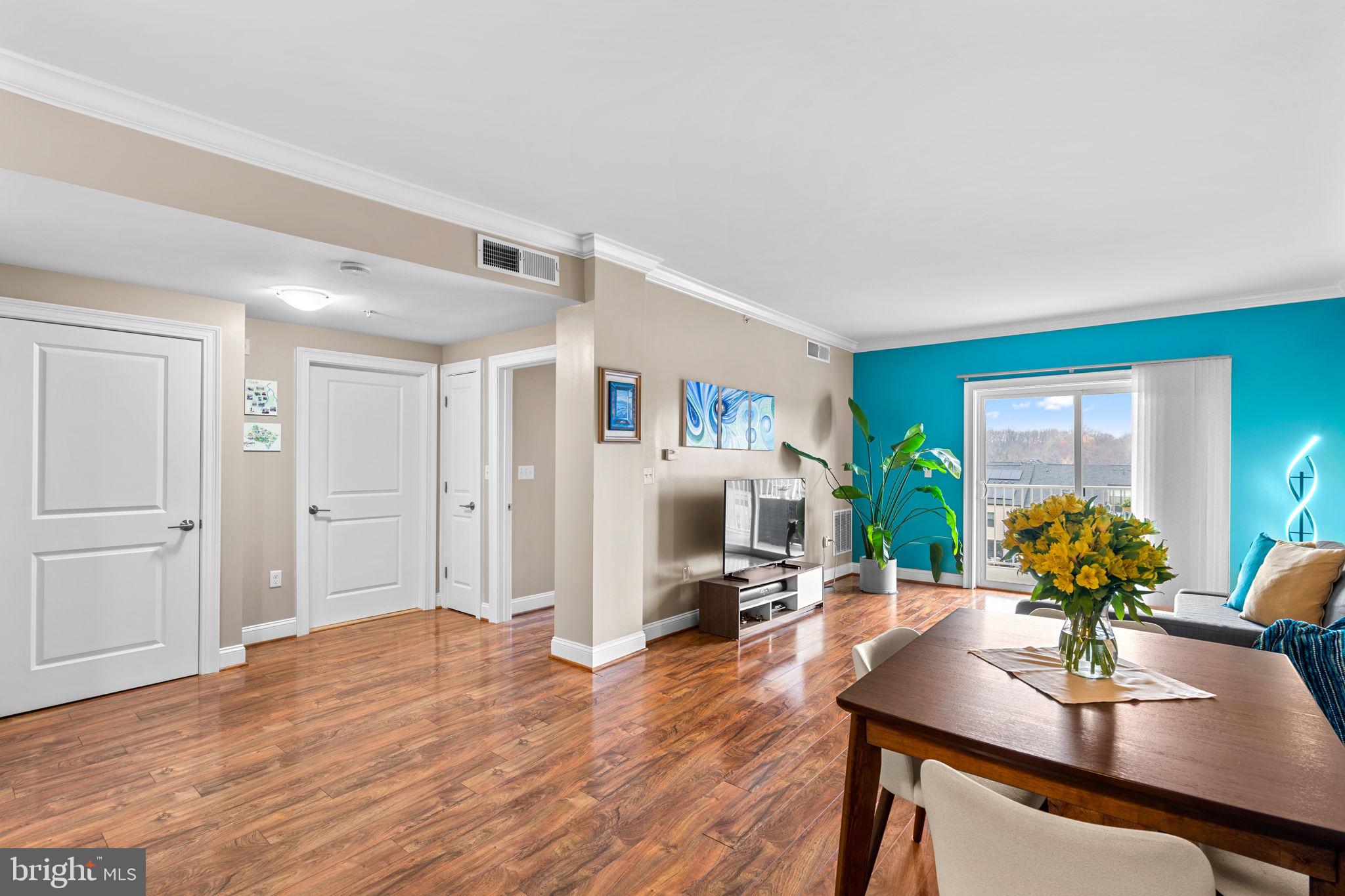 ISABELLA AT MONTICELLO MEWS - Residential