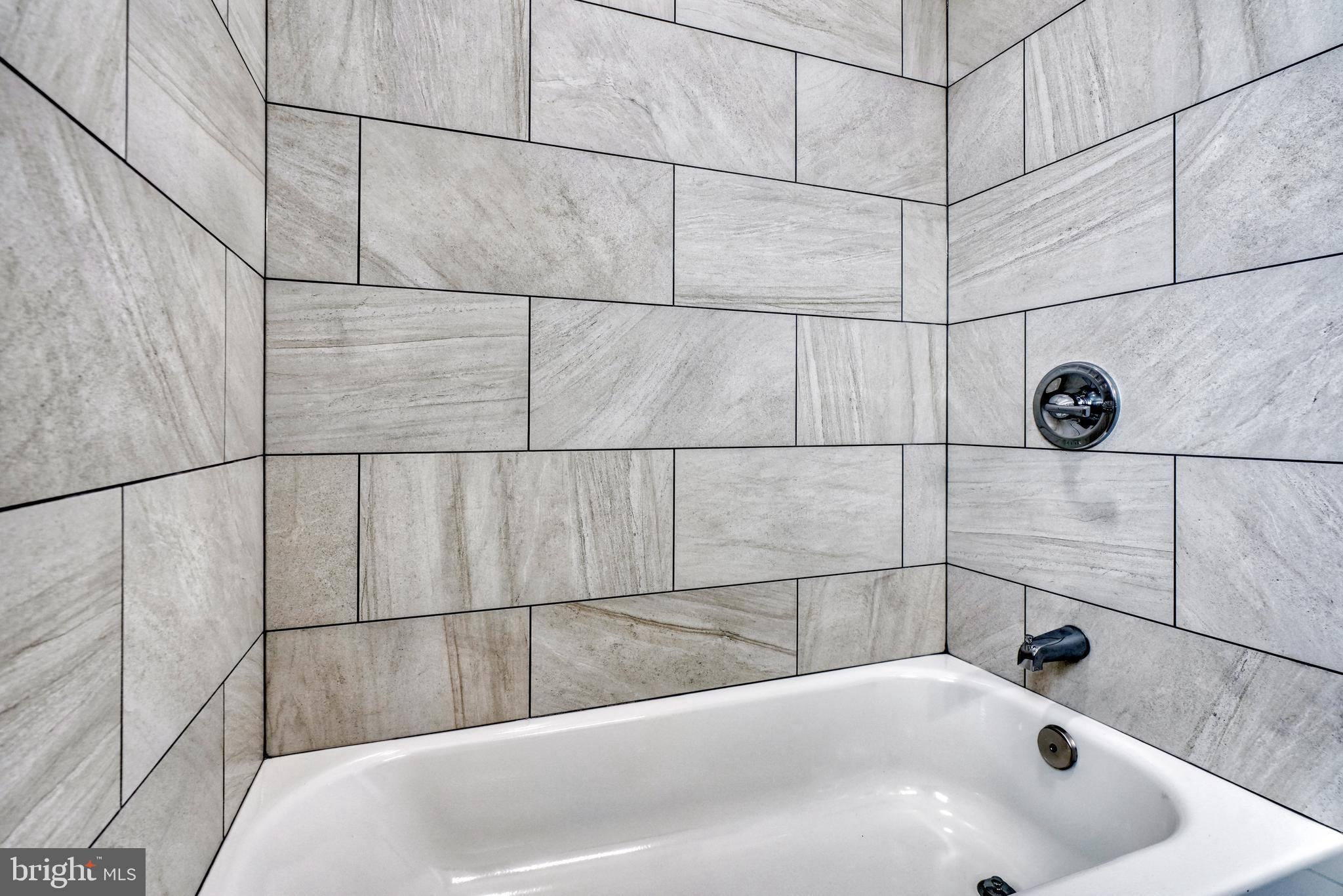 BELAIR-EDISON - Residential