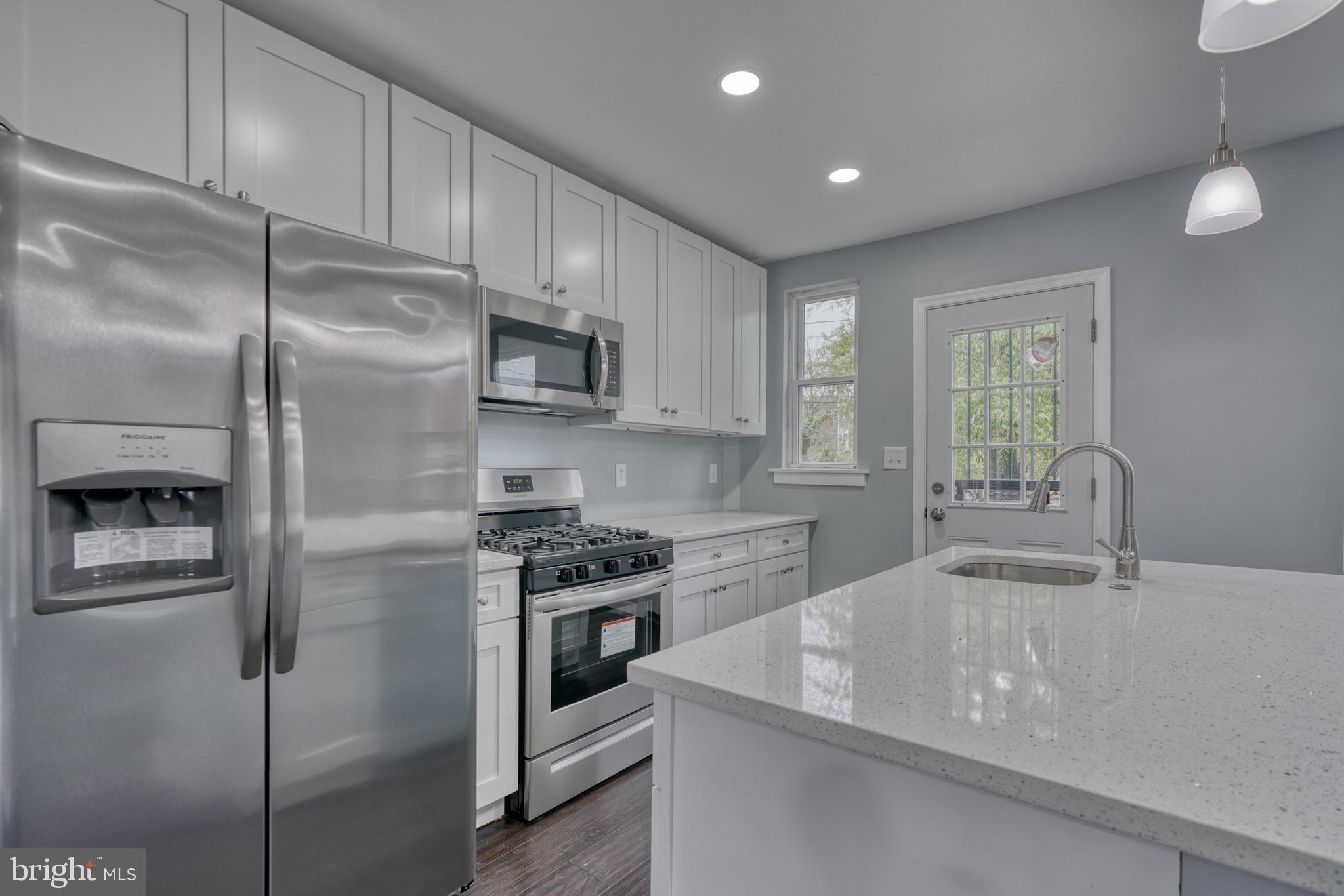 BELAIR-EDISON - Residential