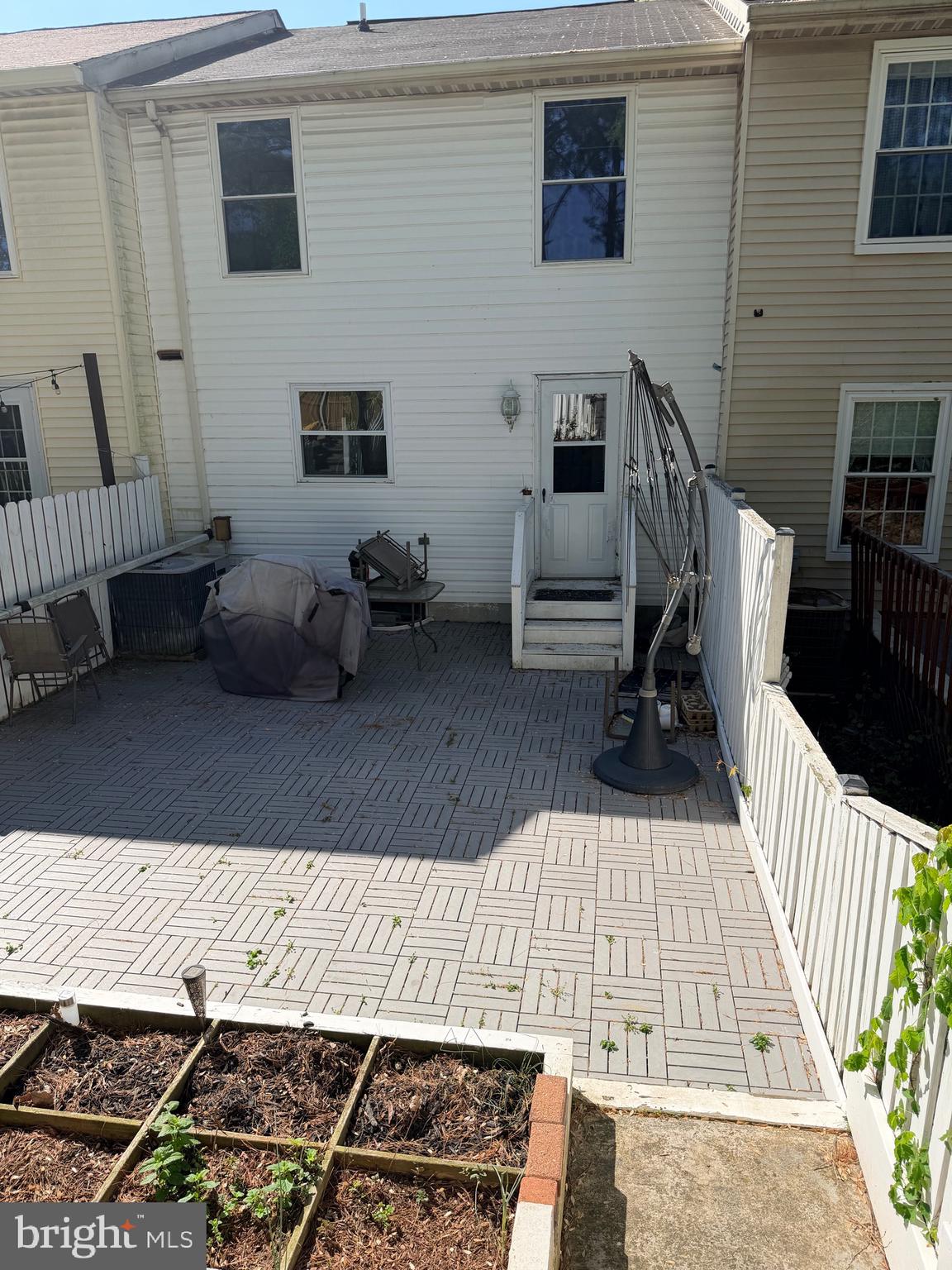 CLOVERFIELD MANOR - Residential