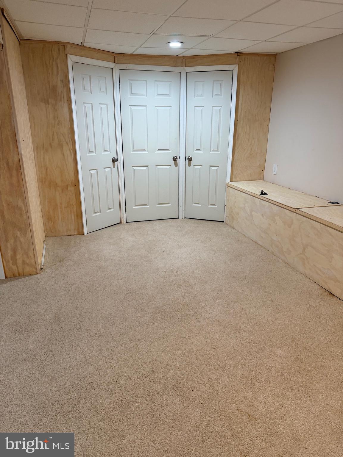 CLOVERFIELD MANOR - Residential