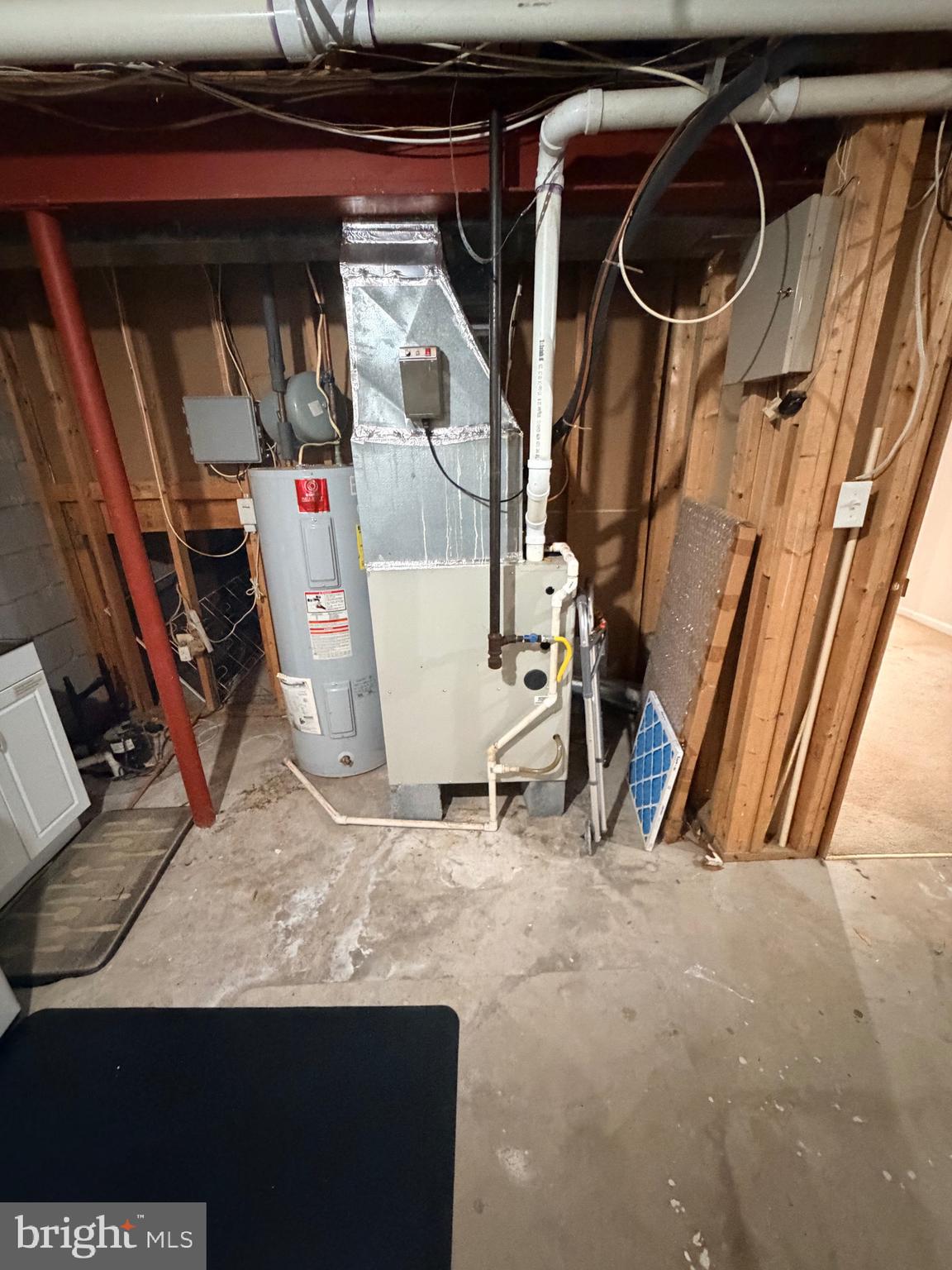 CLOVERFIELD MANOR - Residential