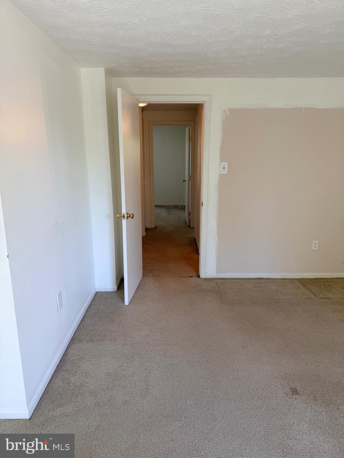 CLOVERFIELD MANOR - Residential