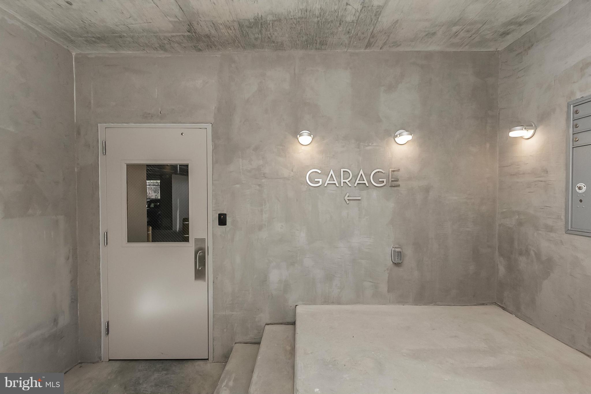 HAMPDEN HISTORIC DISTRICT - Residential Lease