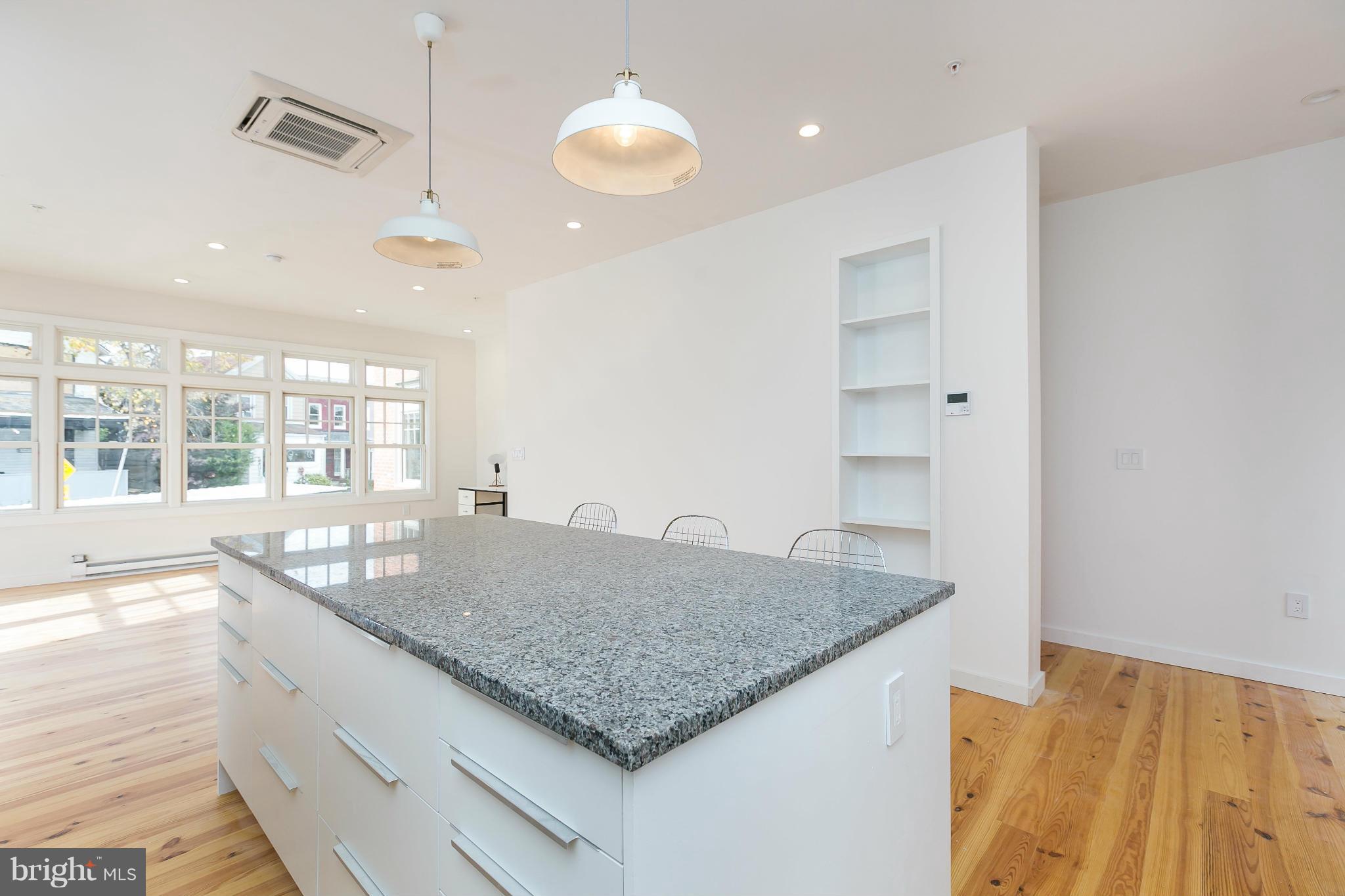 HAMPDEN HISTORIC DISTRICT - Residential Lease