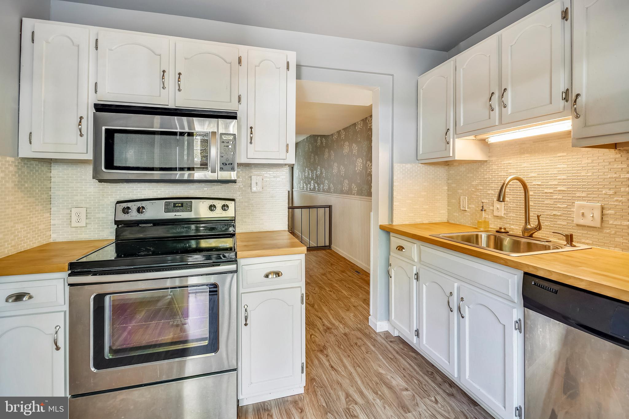 VILLAGE OF HARPERS CHOICE - Residential