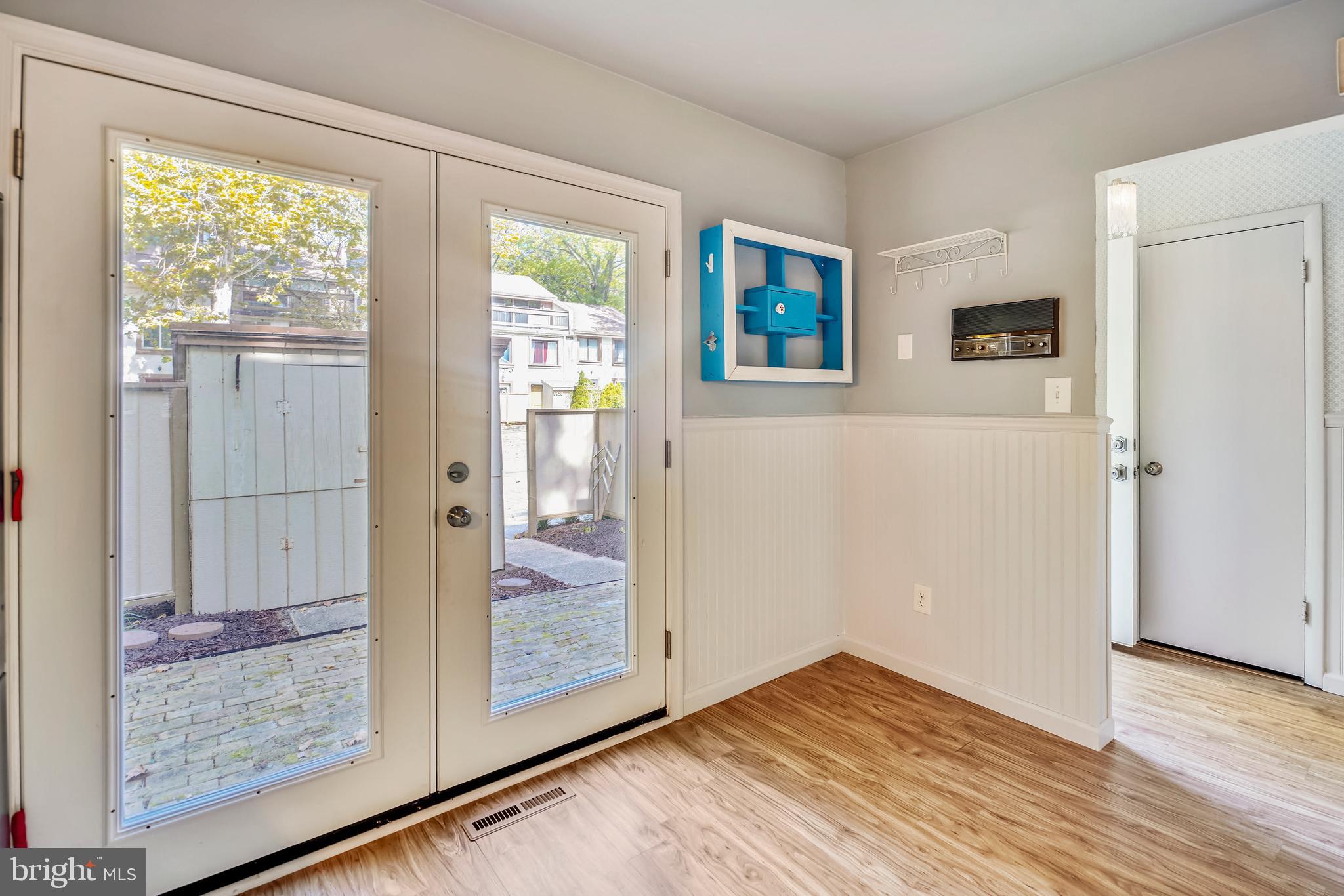 VILLAGE OF HARPERS CHOICE - Residential