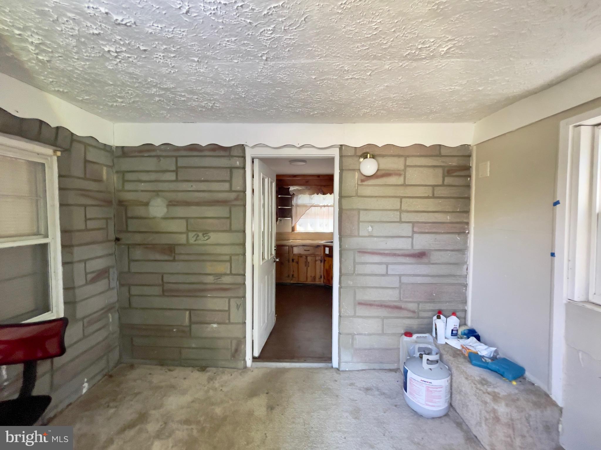 F E MATTINGLY - Residential