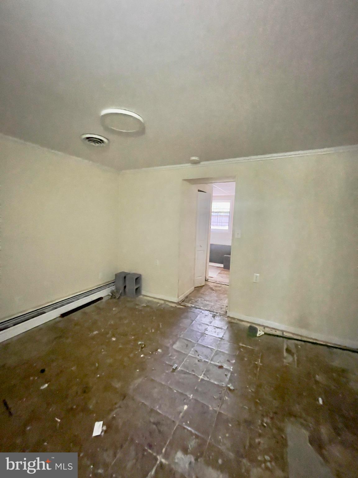 F E MATTINGLY - Residential