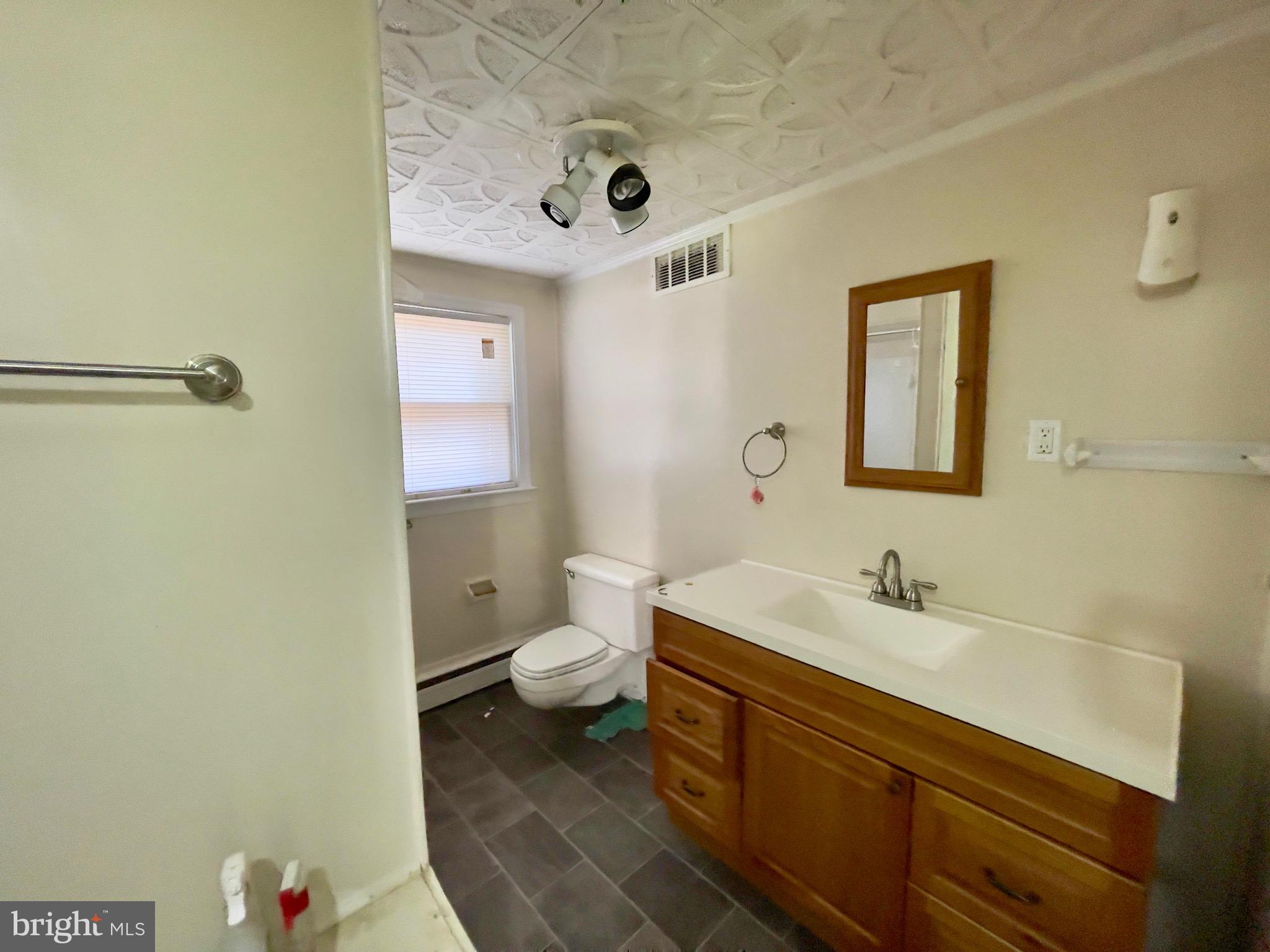 F E MATTINGLY - Residential