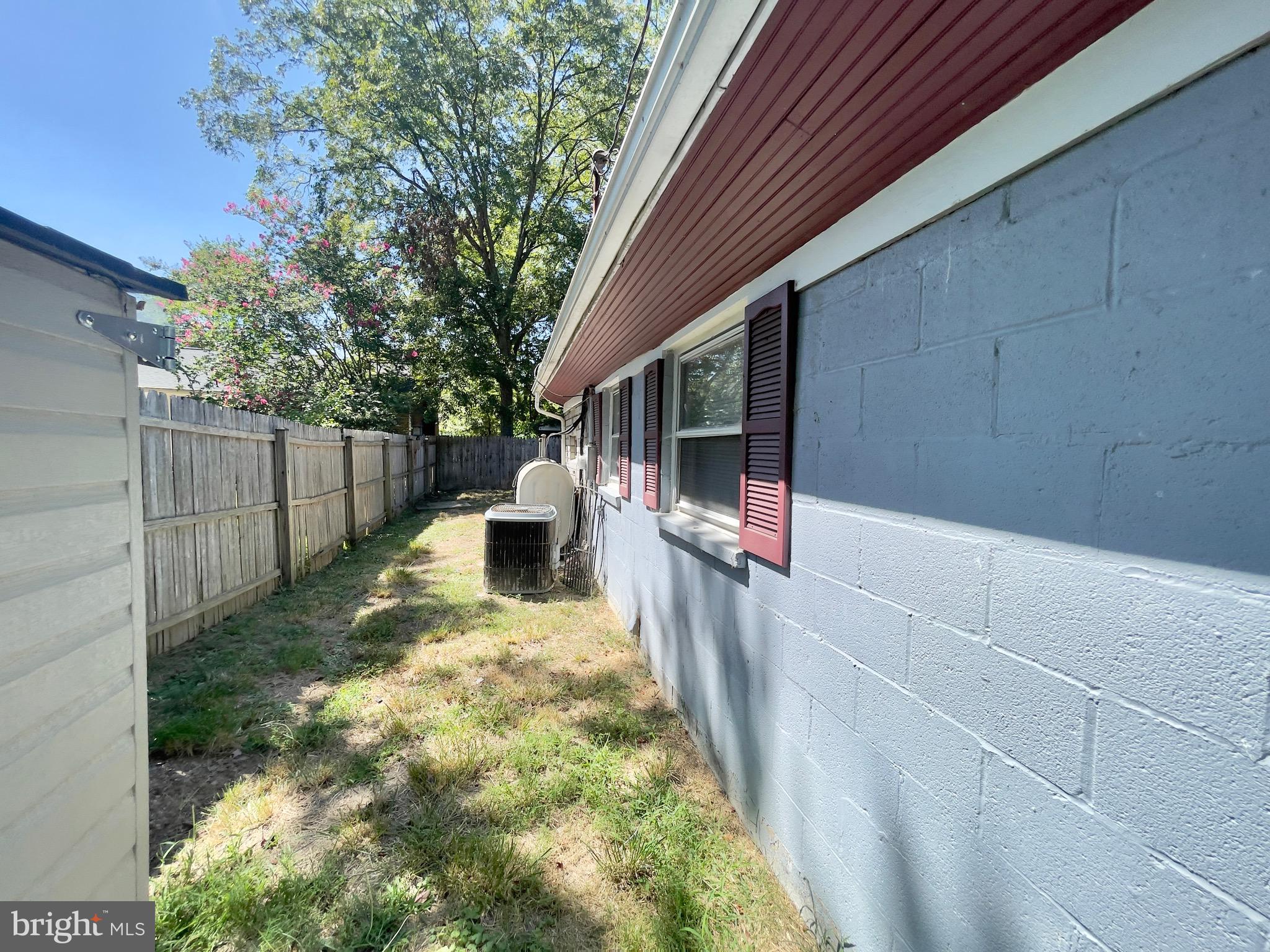 F E MATTINGLY - Residential