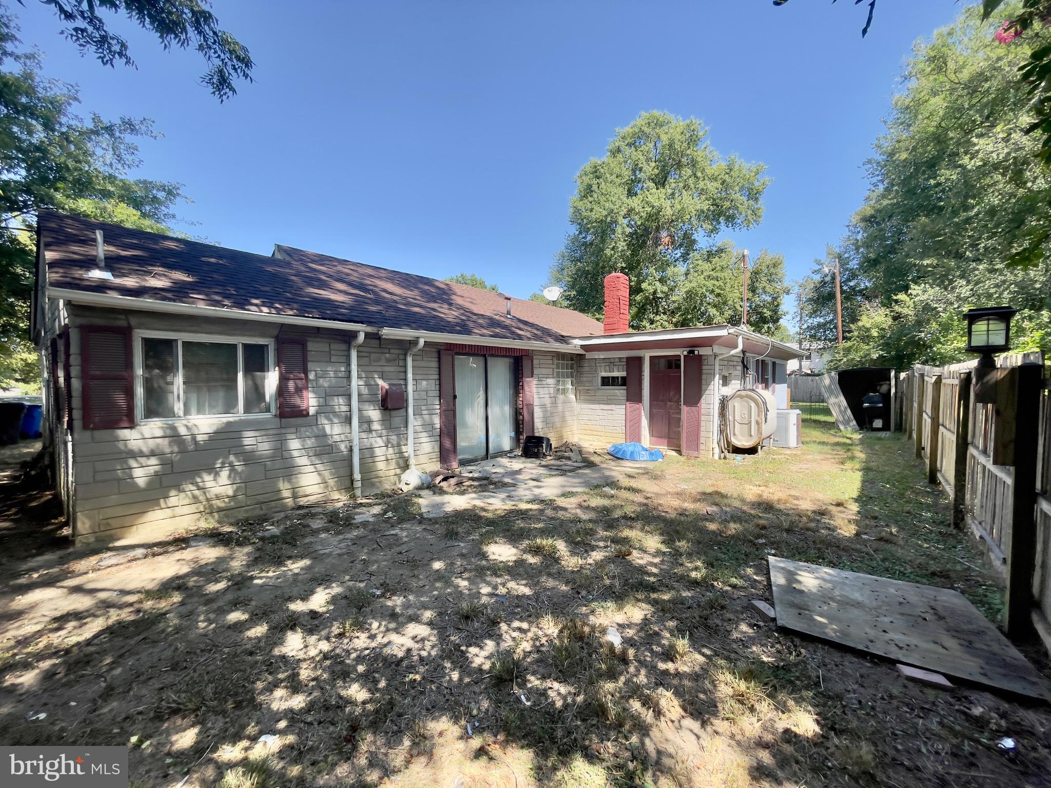 F E MATTINGLY - Residential