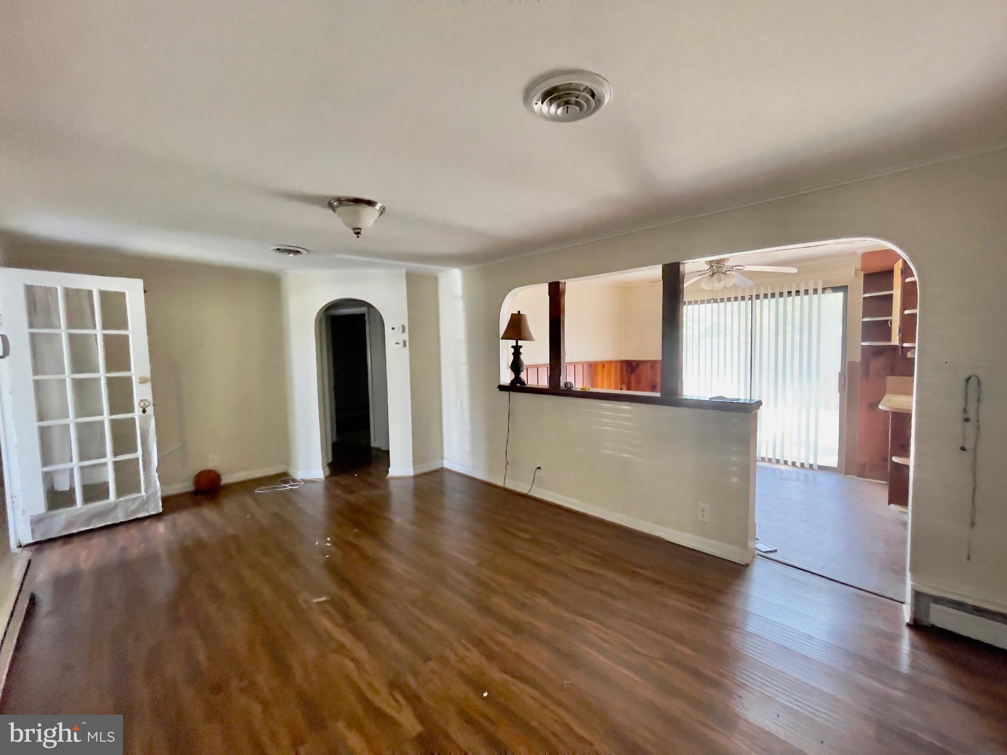 F E MATTINGLY - Residential