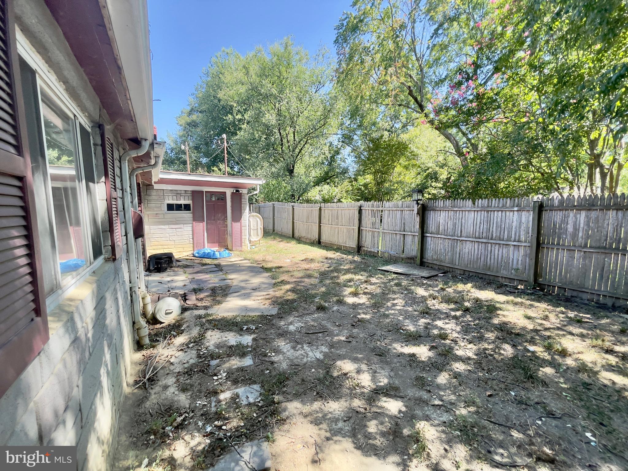 F E MATTINGLY - Residential