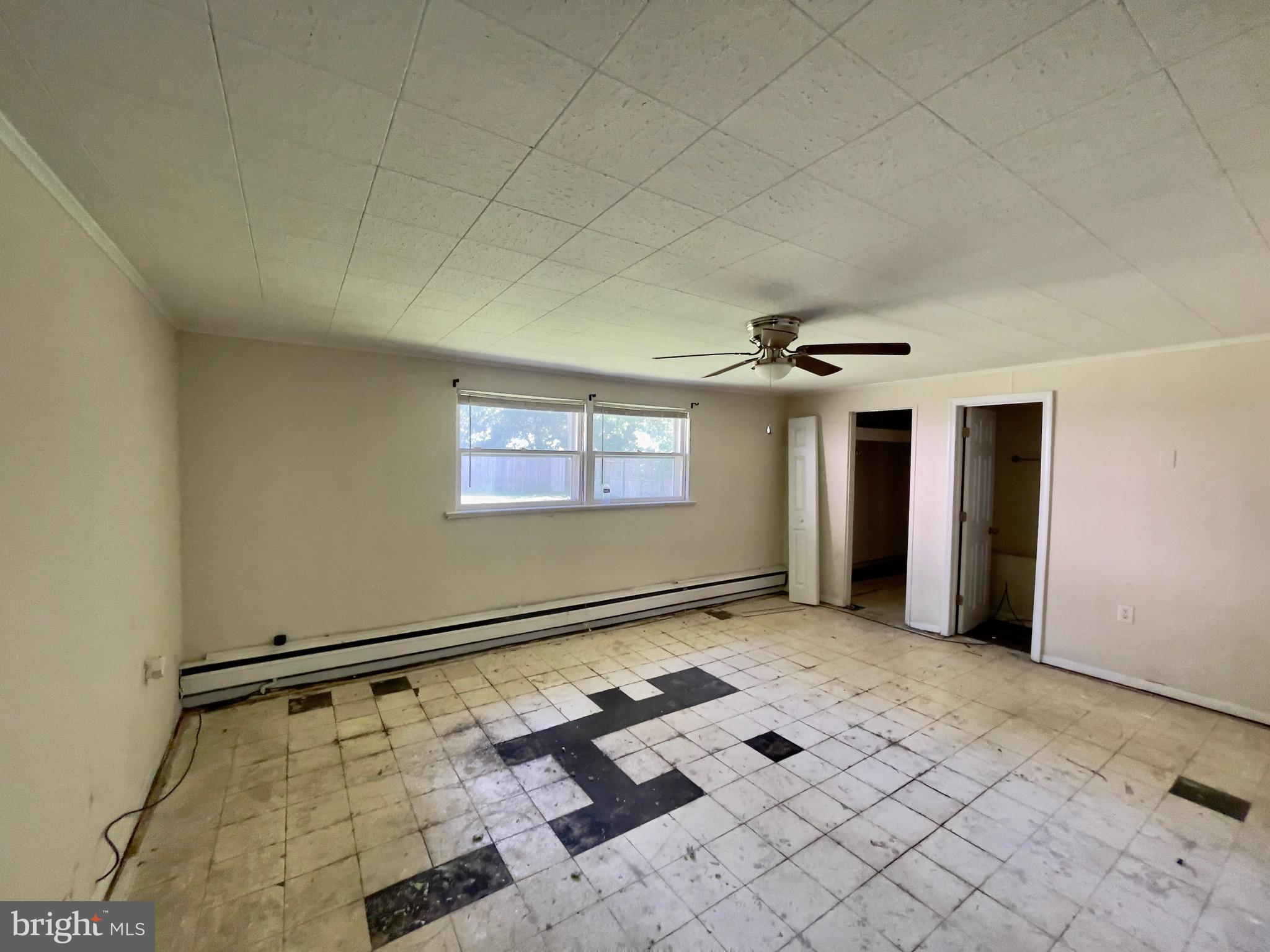 F E MATTINGLY - Residential