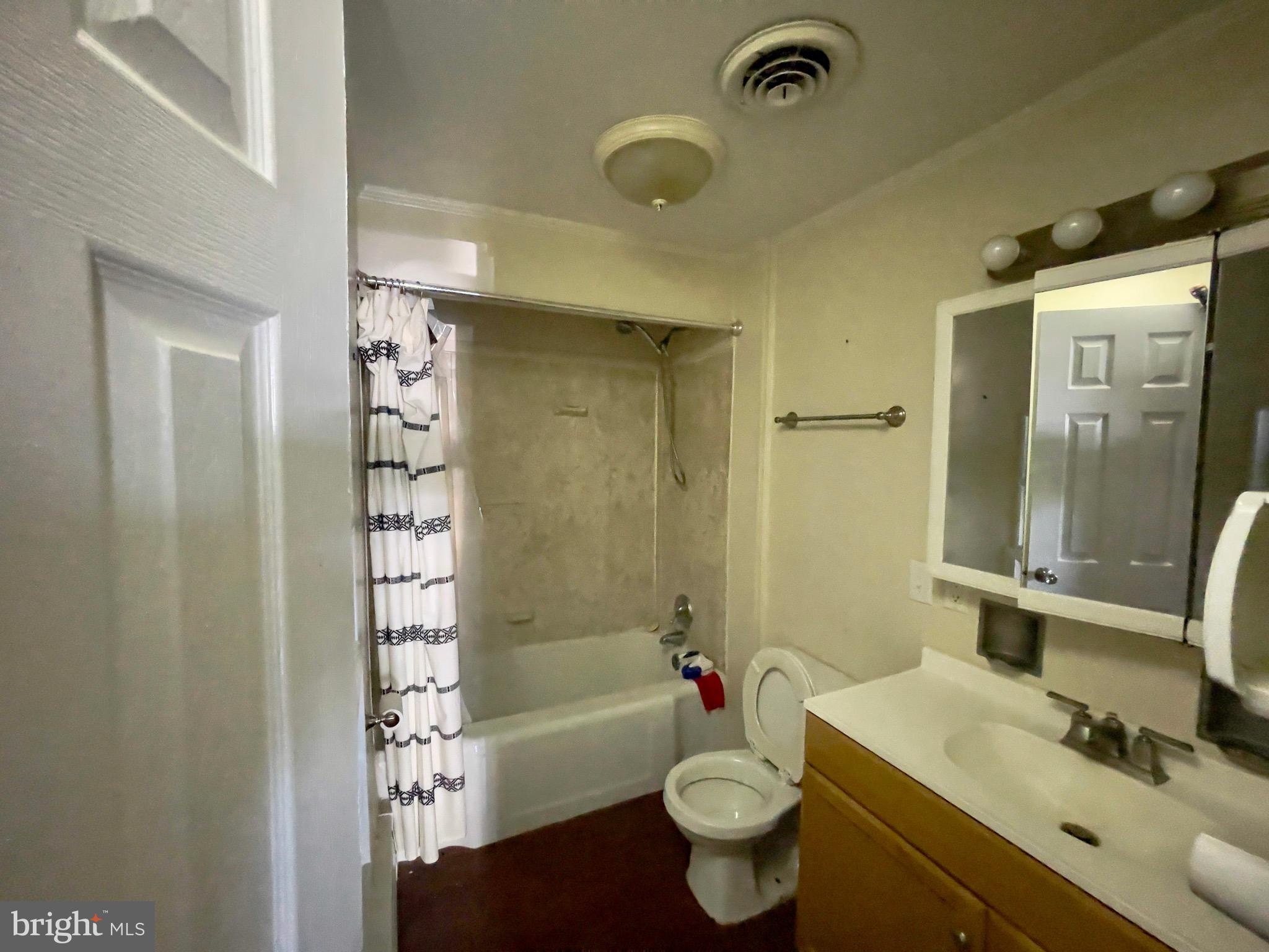 F E MATTINGLY - Residential