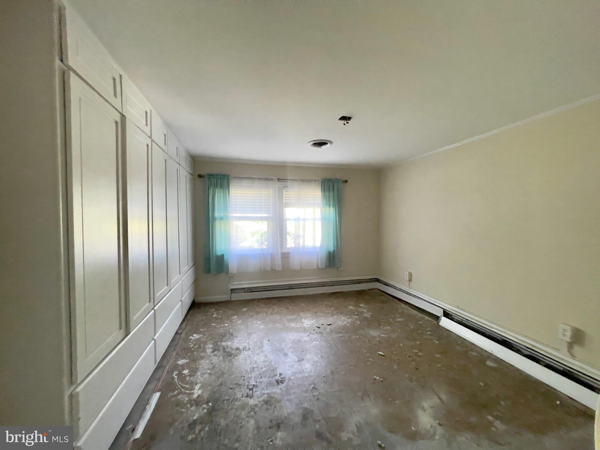 F E MATTINGLY - Residential