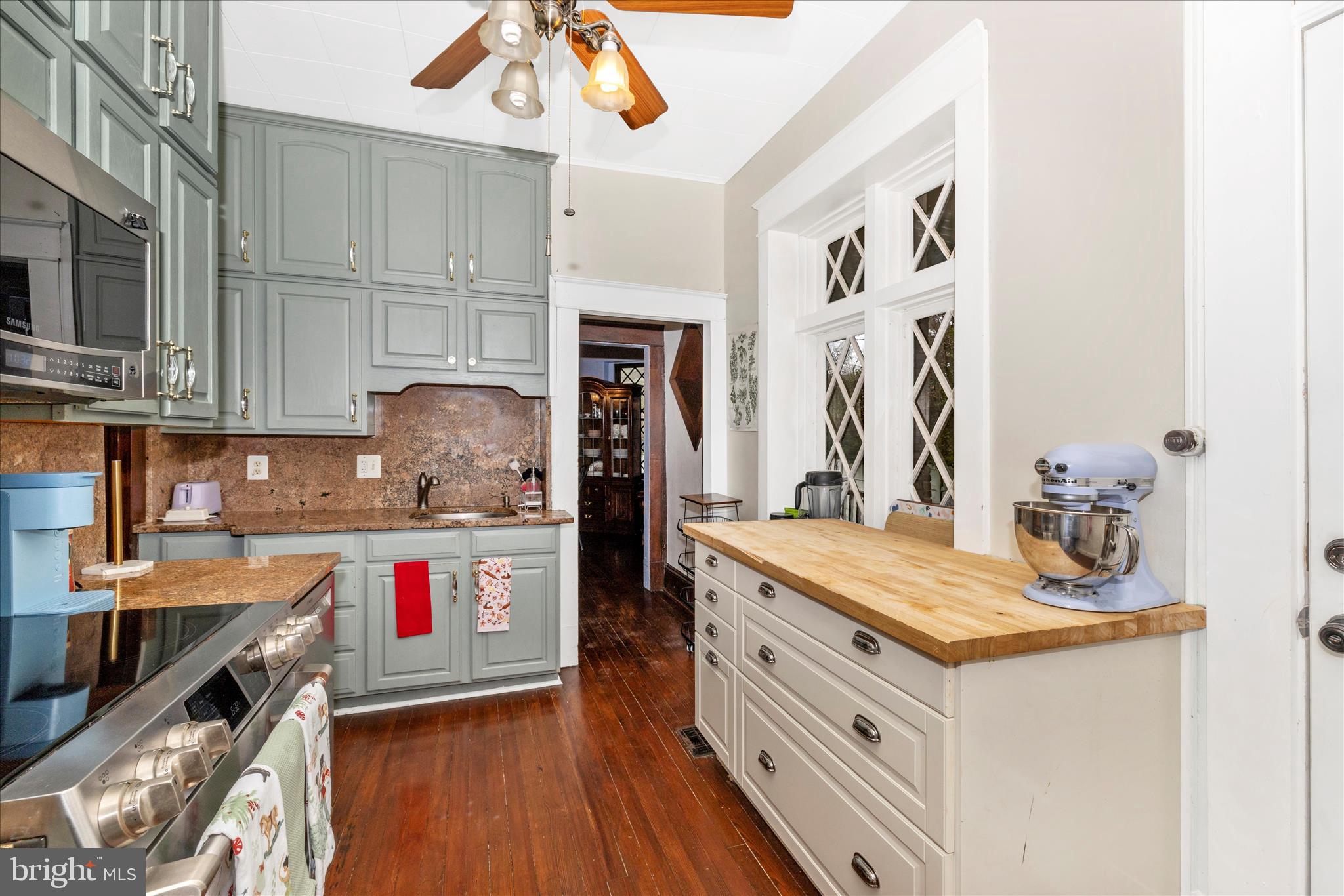 BRADDOCK HEIGHTS - Residential