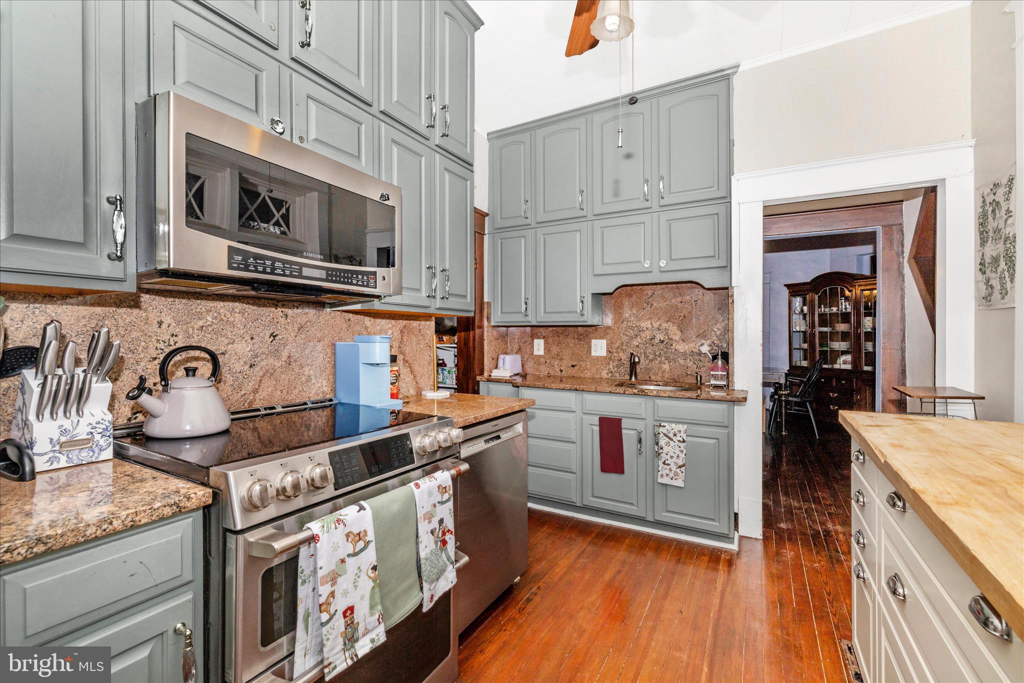 BRADDOCK HEIGHTS - Residential