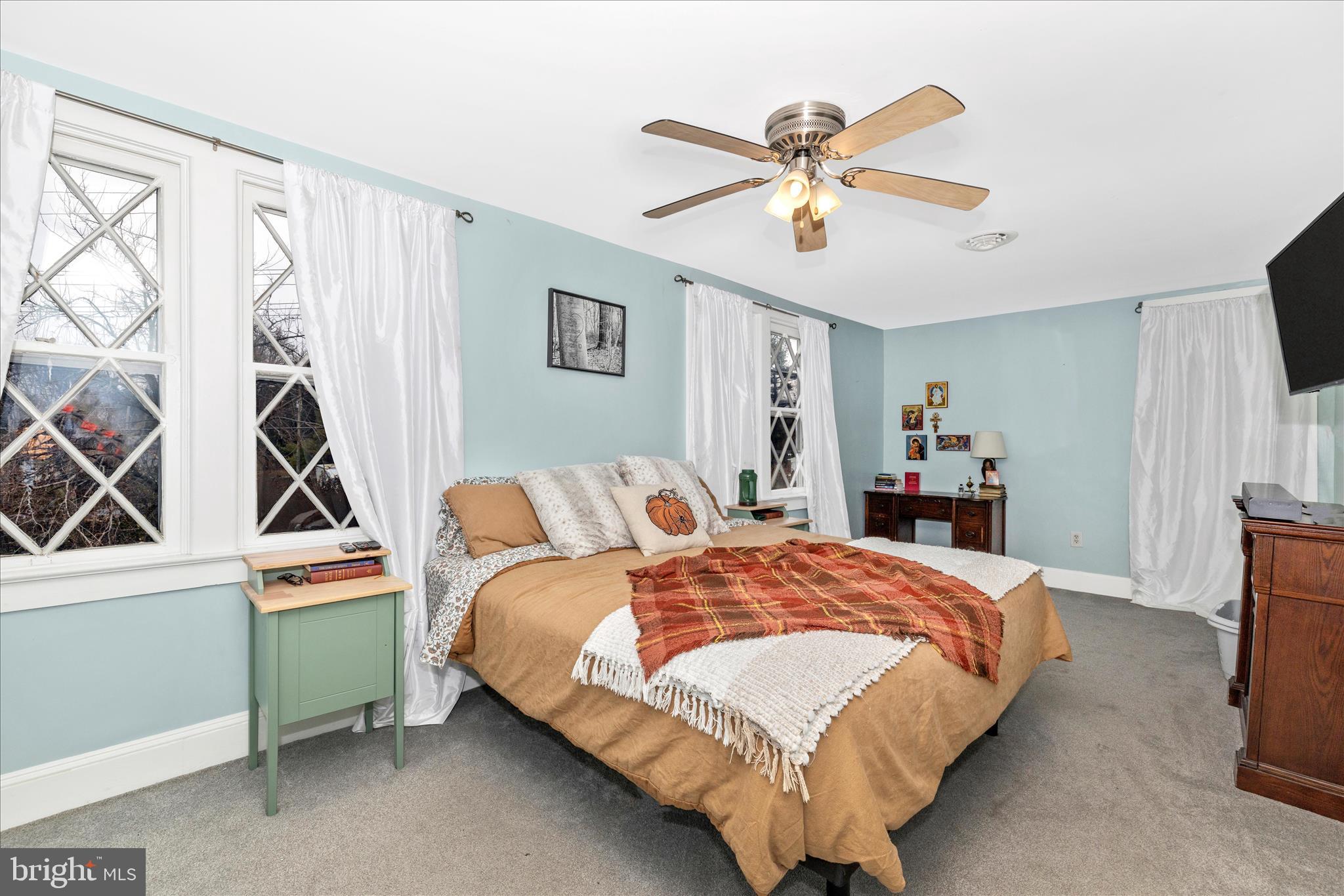 BRADDOCK HEIGHTS - Residential