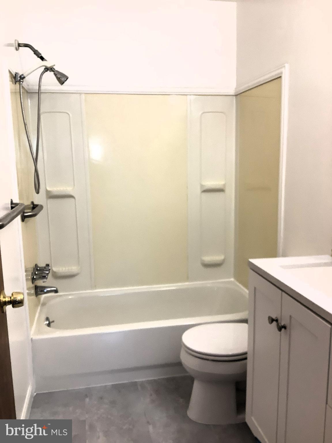 RANDALLSTOWN - Residential