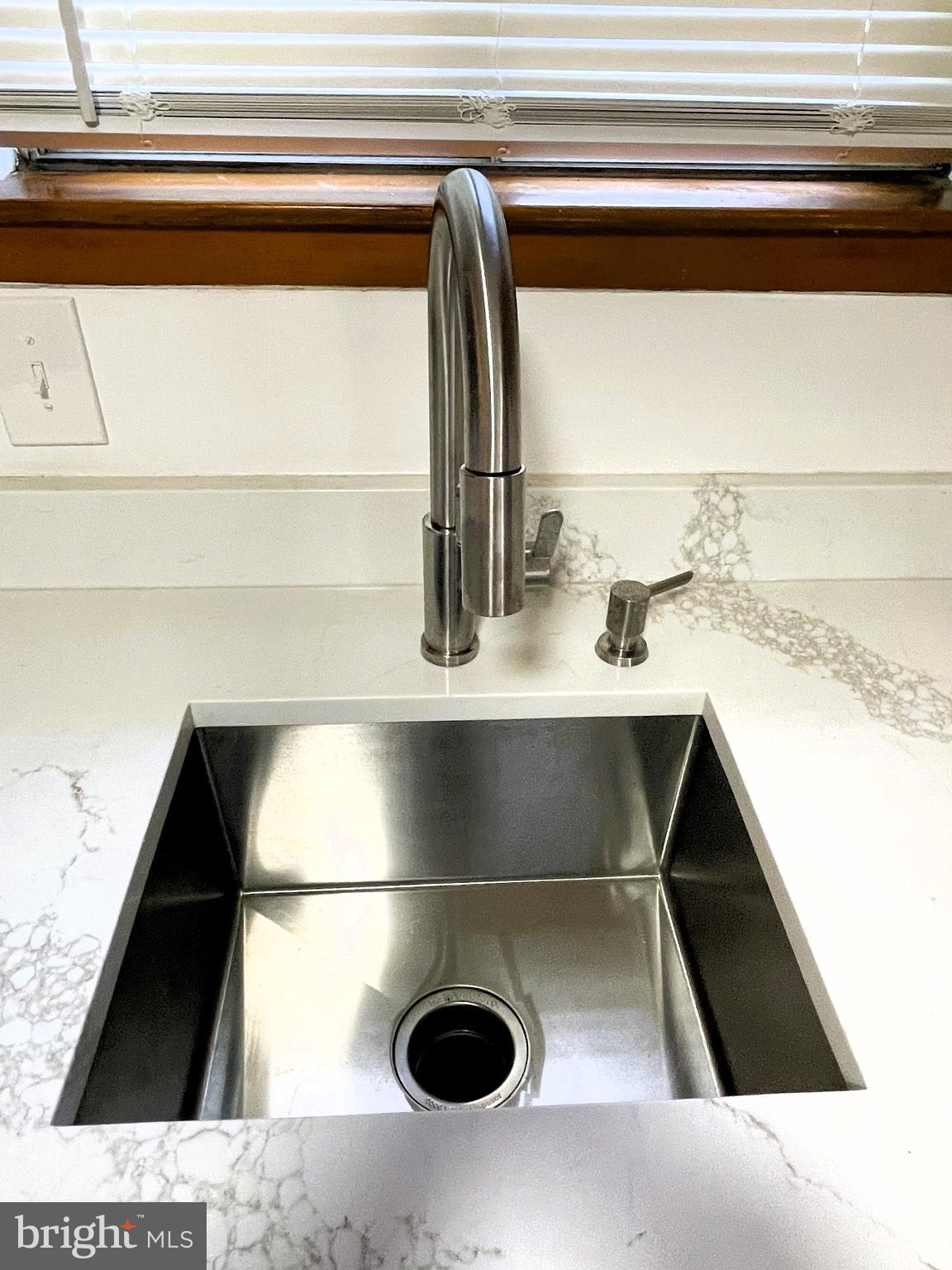 RANDALLSTOWN - Residential