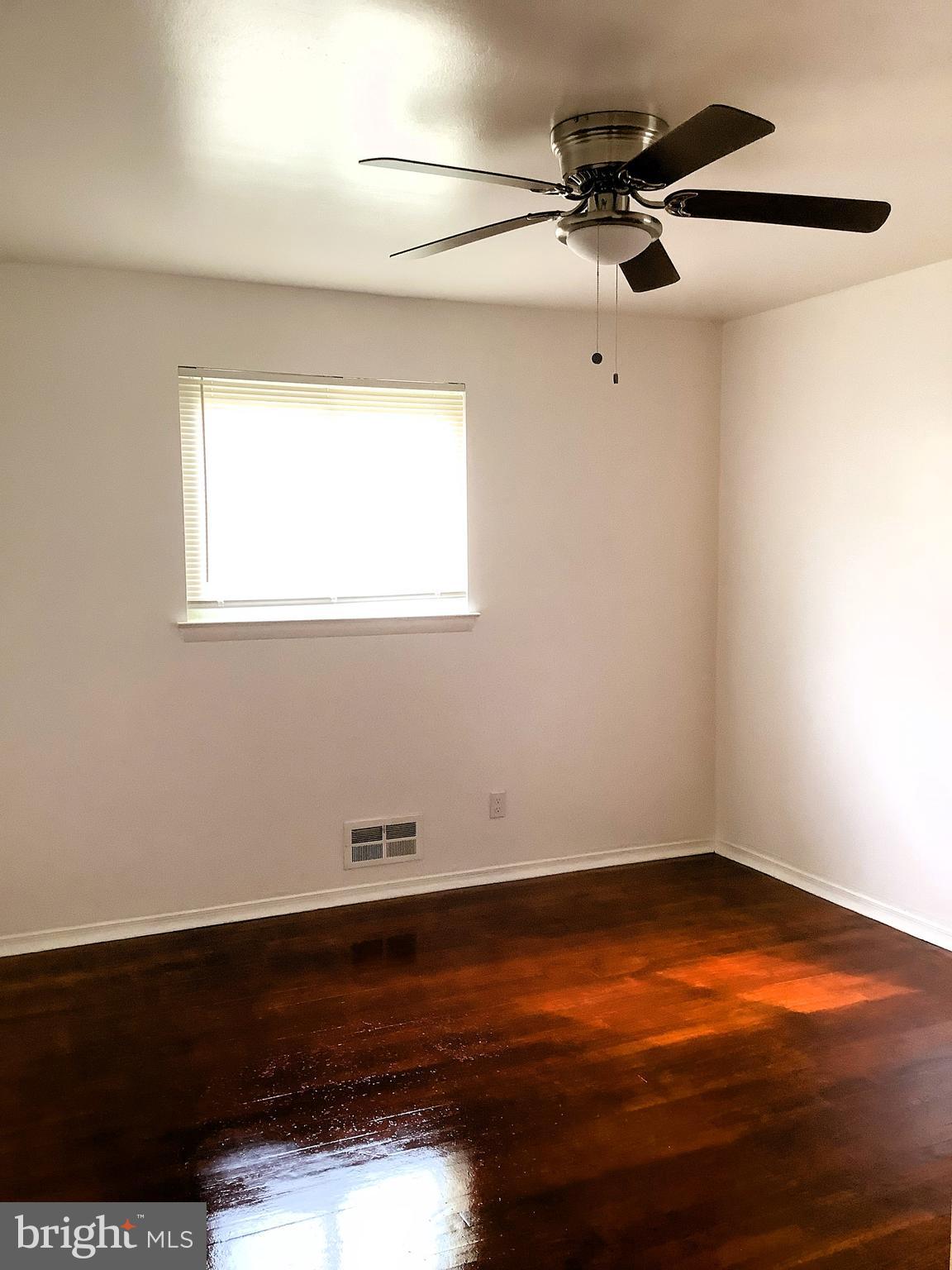 RANDALLSTOWN - Residential